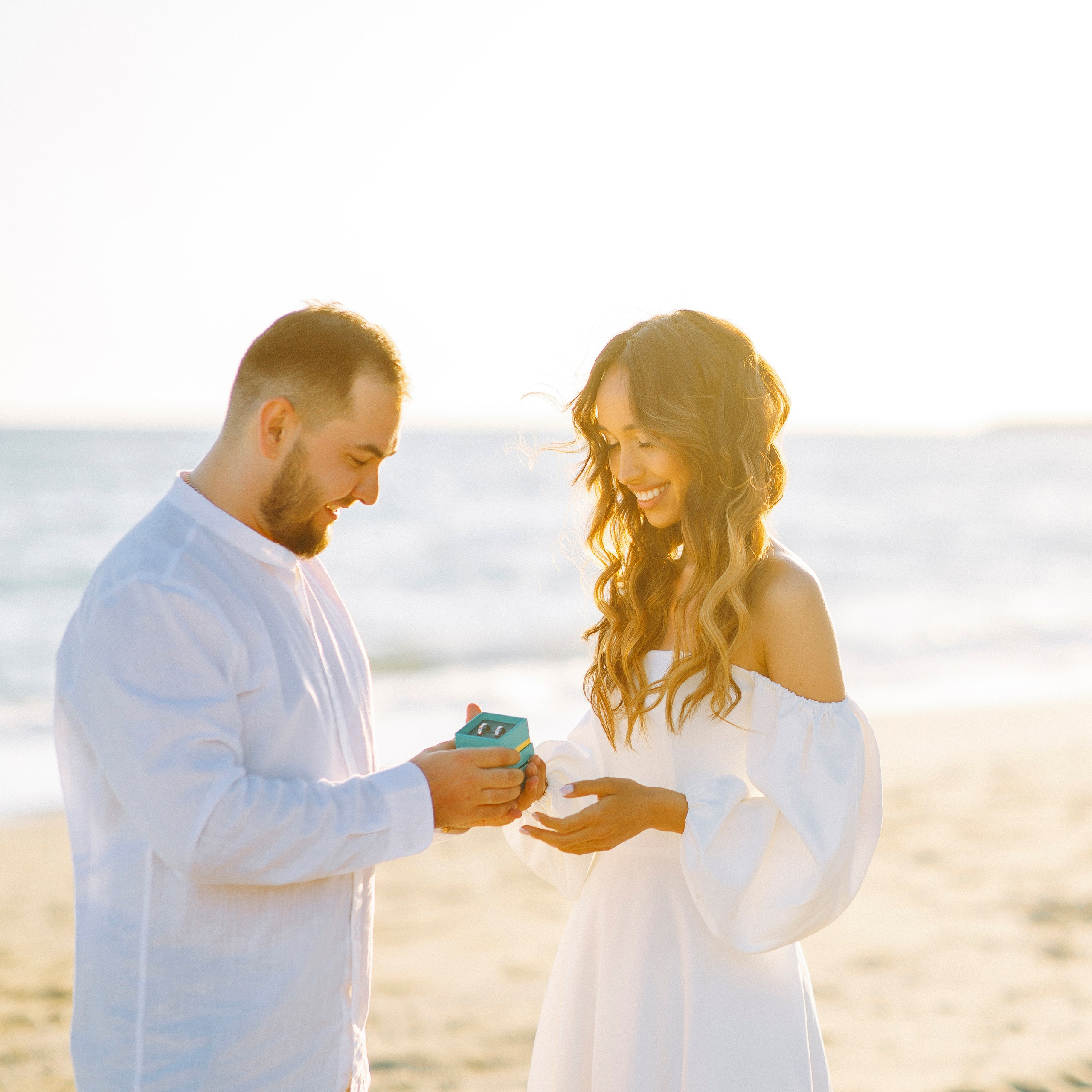 Sunset. Wedding photo shoot on Cleopatra beach. Alsu Develi, Photographer in Turkey, Alanya, Side, Belek, Antalya, Kemer, Turkiye. Photoshooting in Alanya. Photosession in Belek, Side