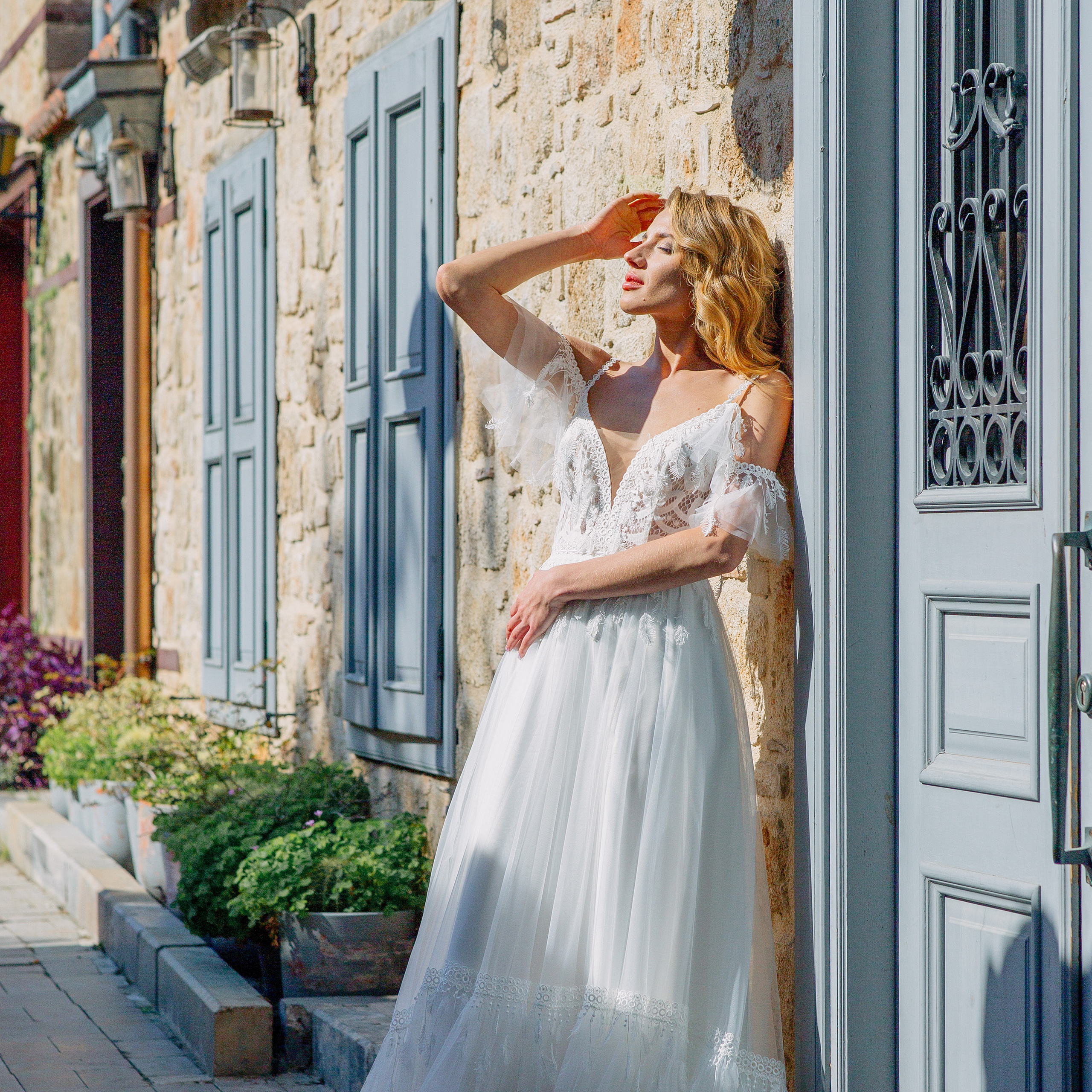 Wedding photo session in Kaleici, Antalya. Alsu Develi, Photographer in Turkey, Alanya, Side, Belek, Antalya, Kemer, Turkiye. Photoshooting in Alanya. Photosession in Belek, Side
