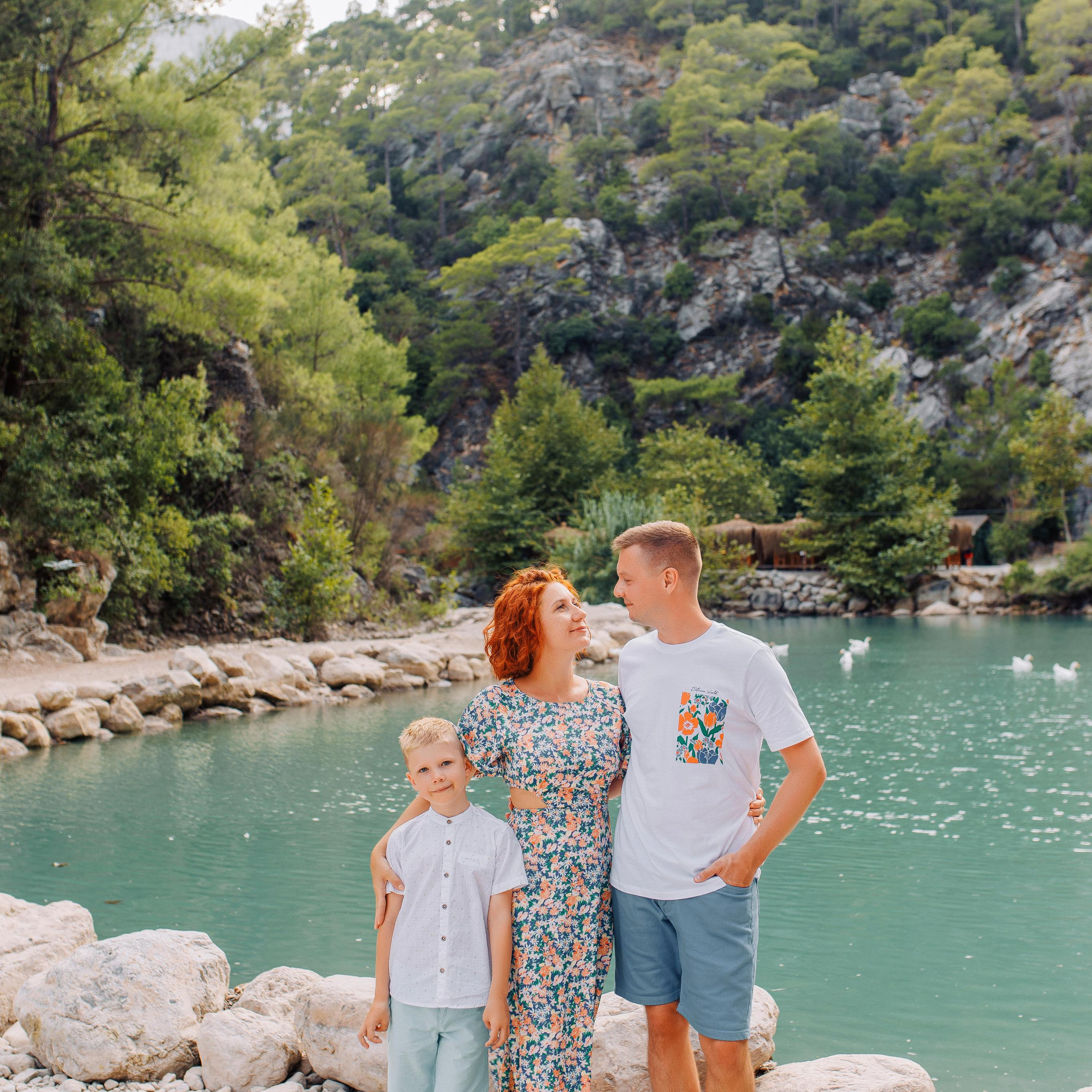 Семейная фотосессия в Кемере, каньон и пляж. Алсу Девели. Фотограф в Алании в Турции, Аланья, Сиде, Белек, Анталия, Кемер, Конаклы, Окурджалар. Фотосъемки в Алании. Фотосессия в Алания