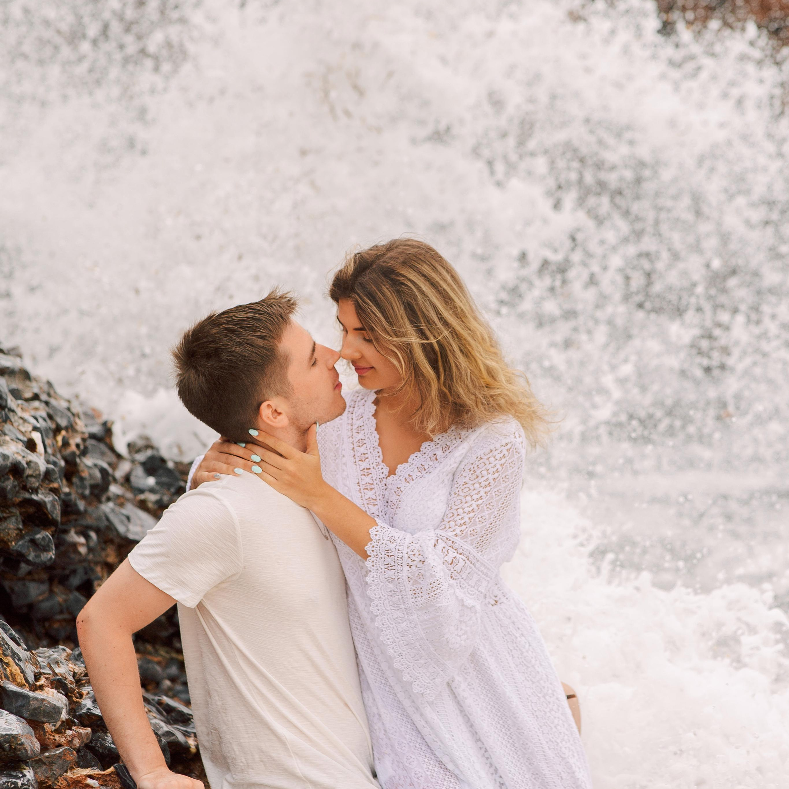 Photo shoot on Cleopatra Beach Alanya. Alsu Develi, Photographer in Turkey, Alanya, Side, Belek, Antalya, Kemer, Turkiye. Photoshooting in Alanya. Photosession in Belek, Side