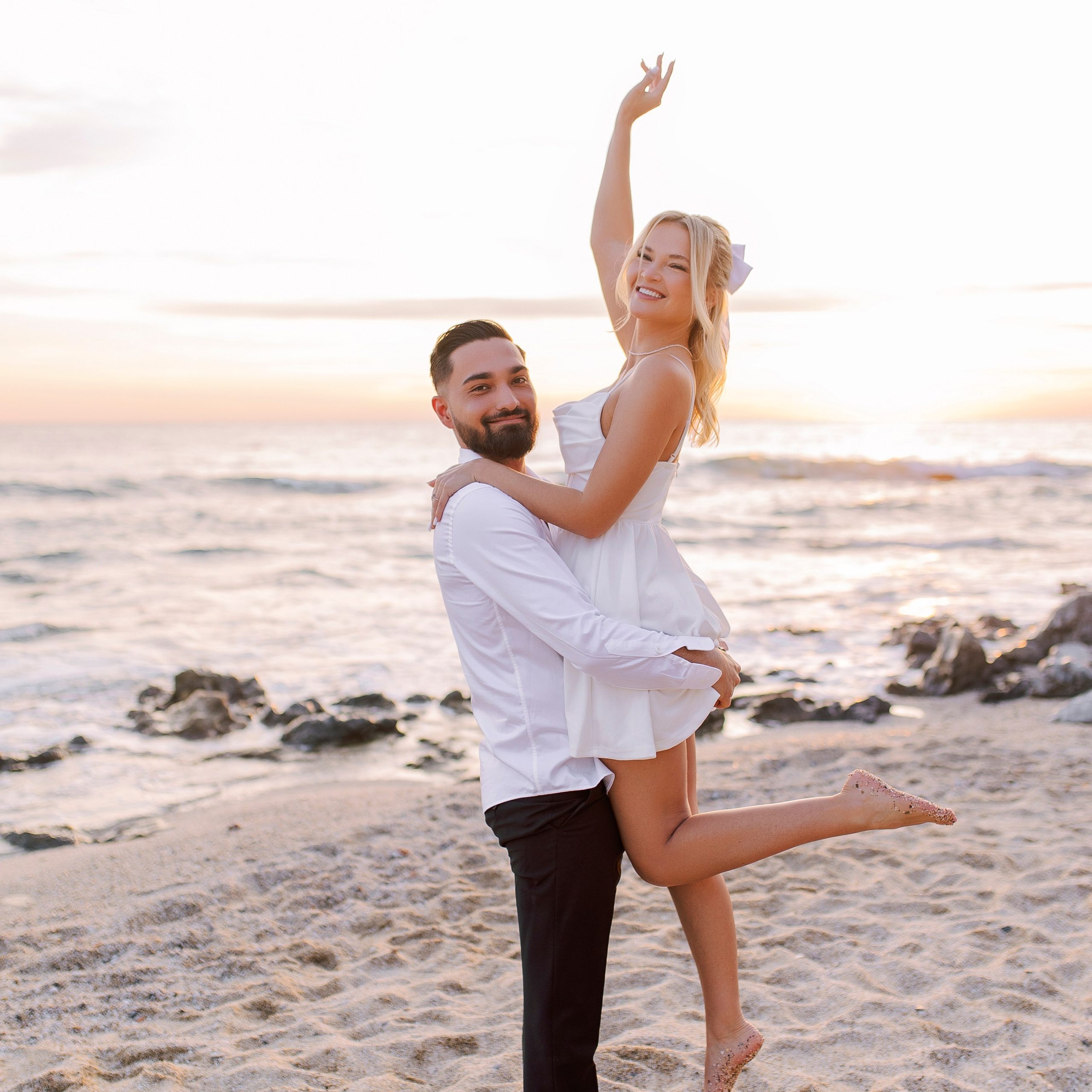 Фотосессия на пляже для пар. Алсу Девели. Фотограф в Алании в Турции, Аланья, Сиде, Белек, Анталия, Кемер, Конаклы, Окурджалар. Фотосъемки в Алании. Фотосессия в Алания