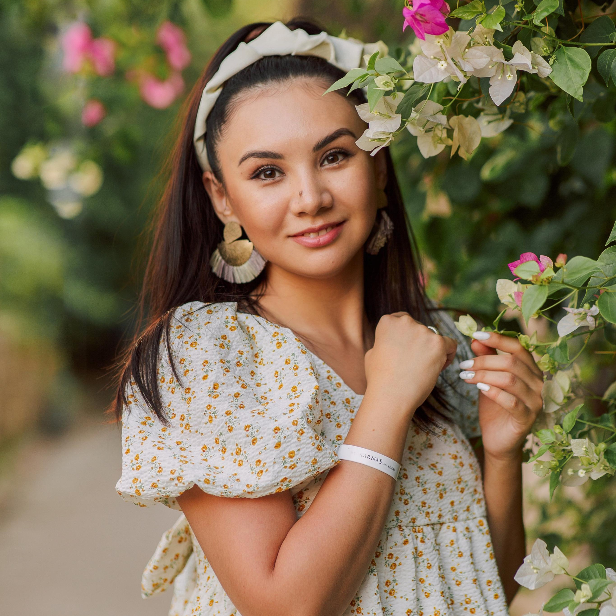 Индивидуальная фотосессия в древнем городе Сиде. Алсу Девели. Фотограф в Алании в Турции, Аланья, Сиде, Белек, Анталия, Кемер, Конаклы, Окурджалар. Фотосъемки в Алании. Фотосессия в Алания