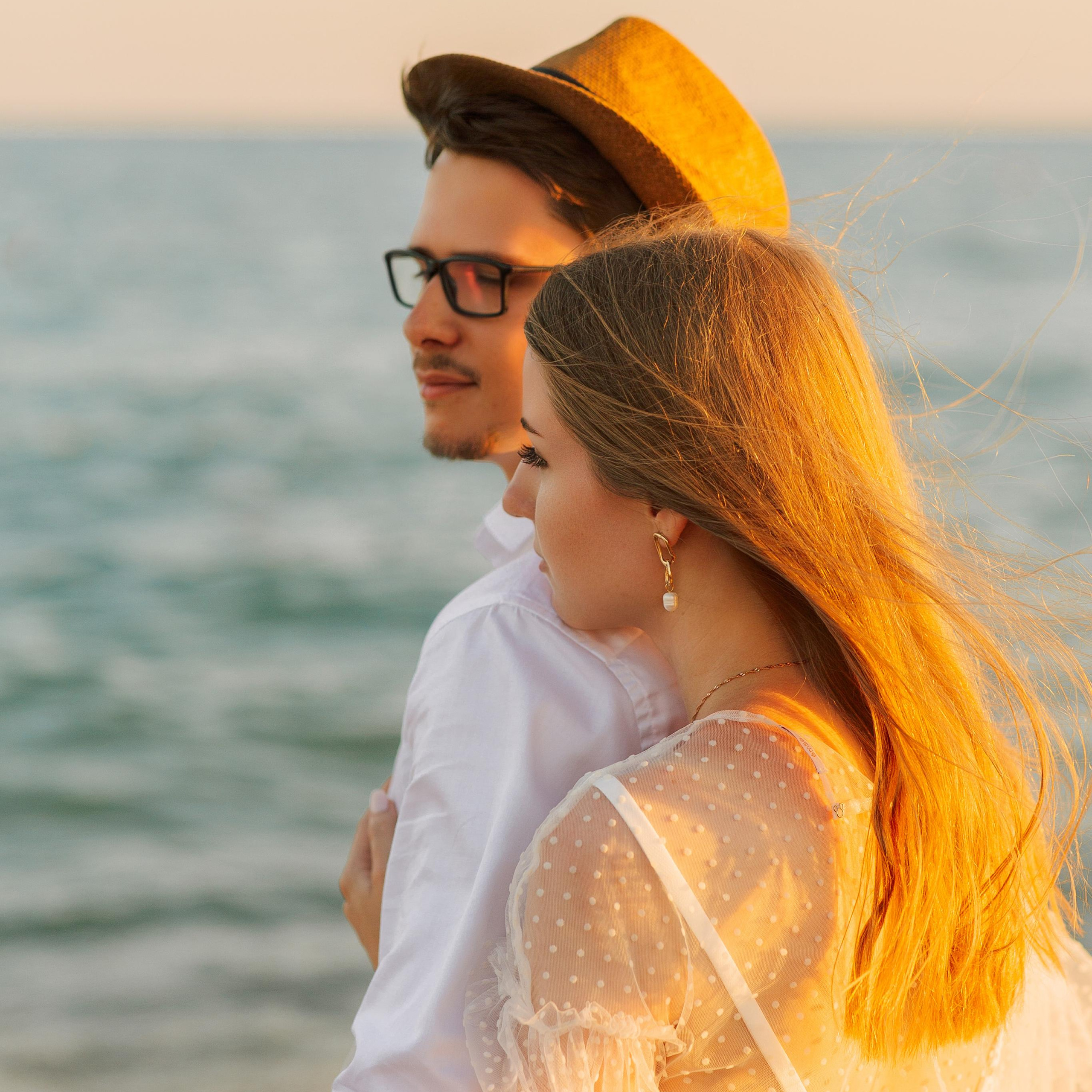 Wedding photo shoot on the beach in Belek. Alsu Develi, Photographer in Turkey, Alanya, Side, Belek, Antalya, Kemer, Turkiye. Photoshooting in Alanya. Photosession in Belek, Side
