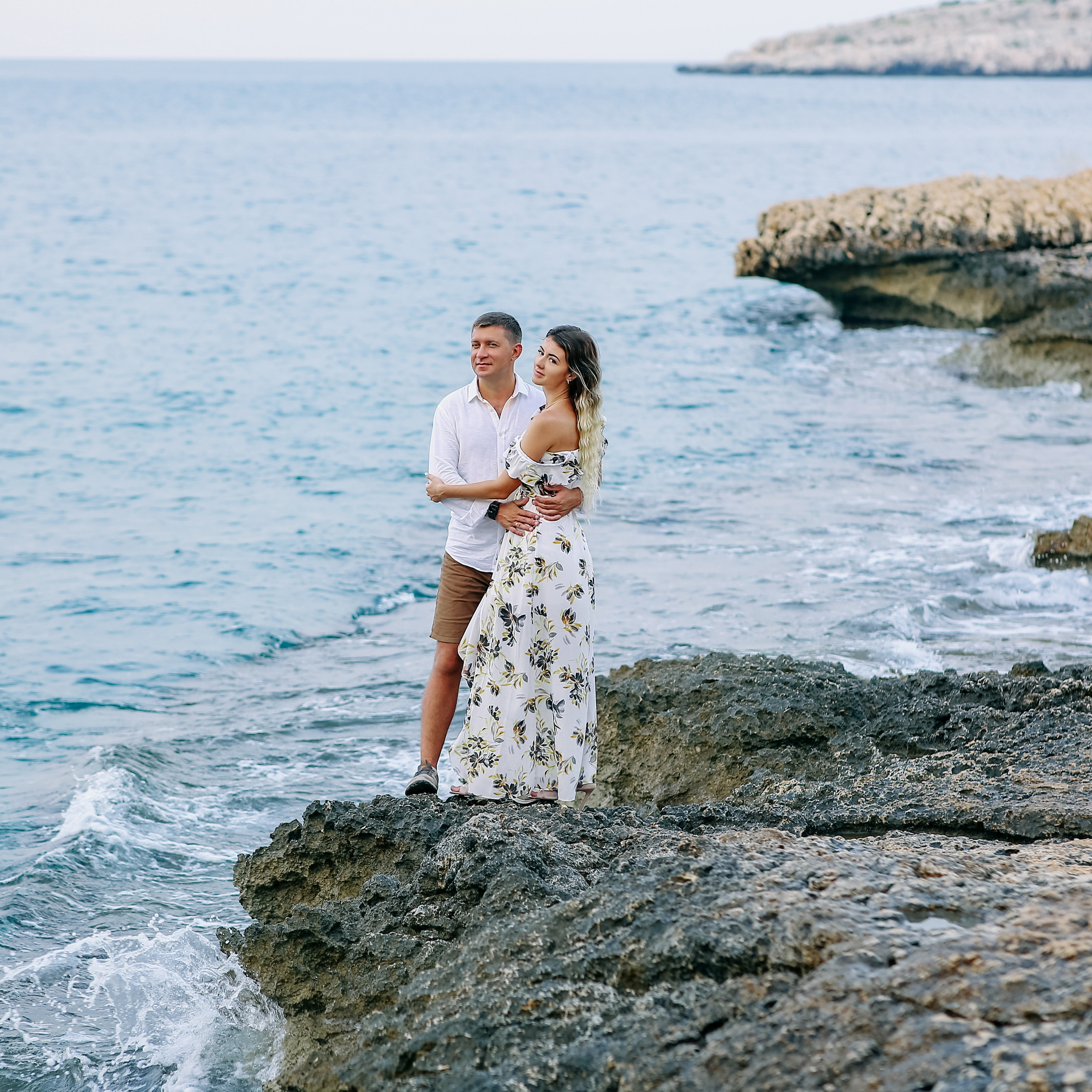 Фотосессия для пары в Мерсин. Алсу Девели. Фотограф в Алании в Турции, Аланья, Сиде, Белек, Анталия, Кемер, Конаклы, Окурджалар. Фотосъемки в Алании. Фотосессия в Алания