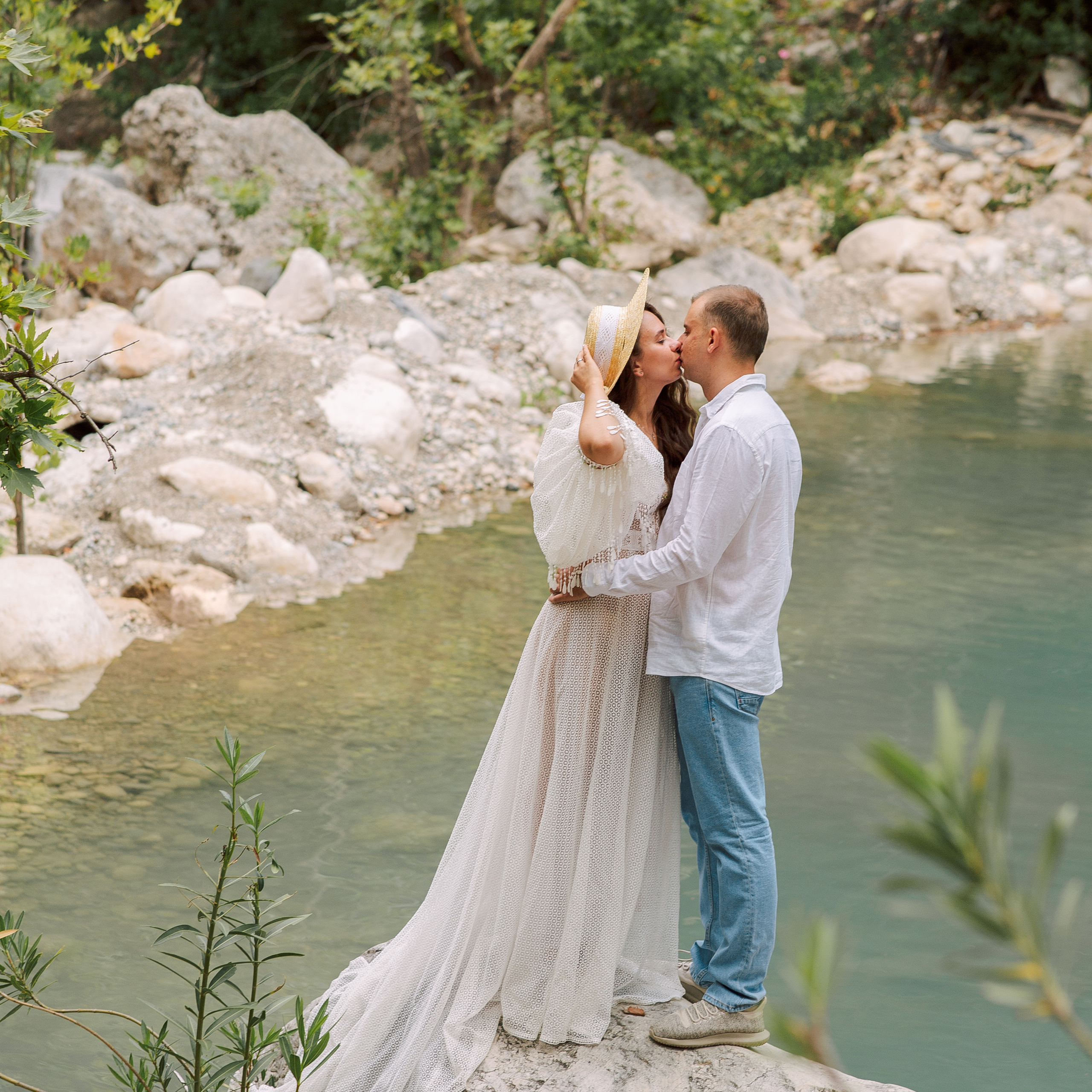 Love story in Goynuk canyon. Alsu Develi, Photographer in Turkey, Alanya, Side, Belek, Antalya, Kemer, Turkiye. Photoshooting in Alanya. Photosession in Belek, Side
