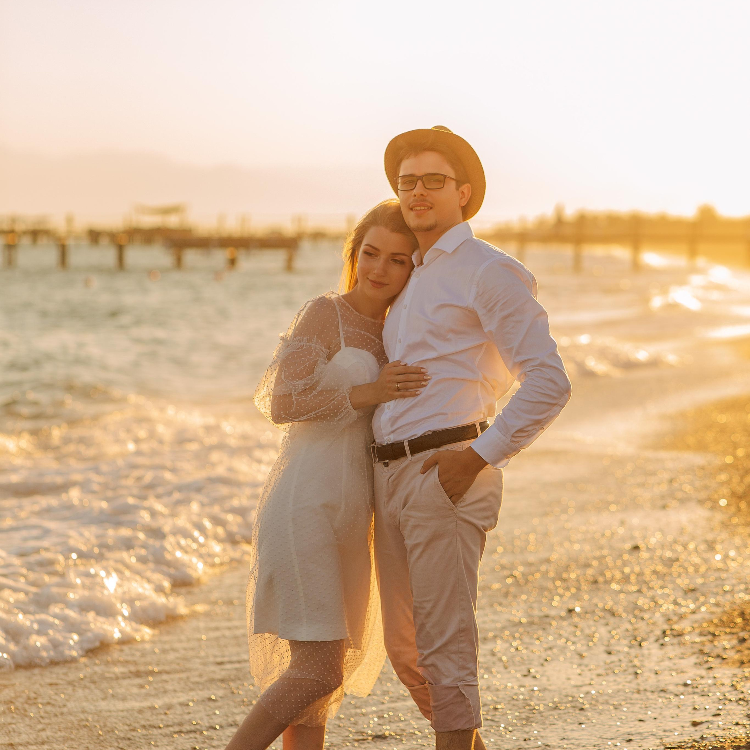 Wedding photo shoot on the beach in Belek. Alsu Develi, Photographer in Turkey, Alanya, Side, Belek, Antalya, Kemer, Turkiye. Photoshooting in Alanya. Photosession in Belek, Side