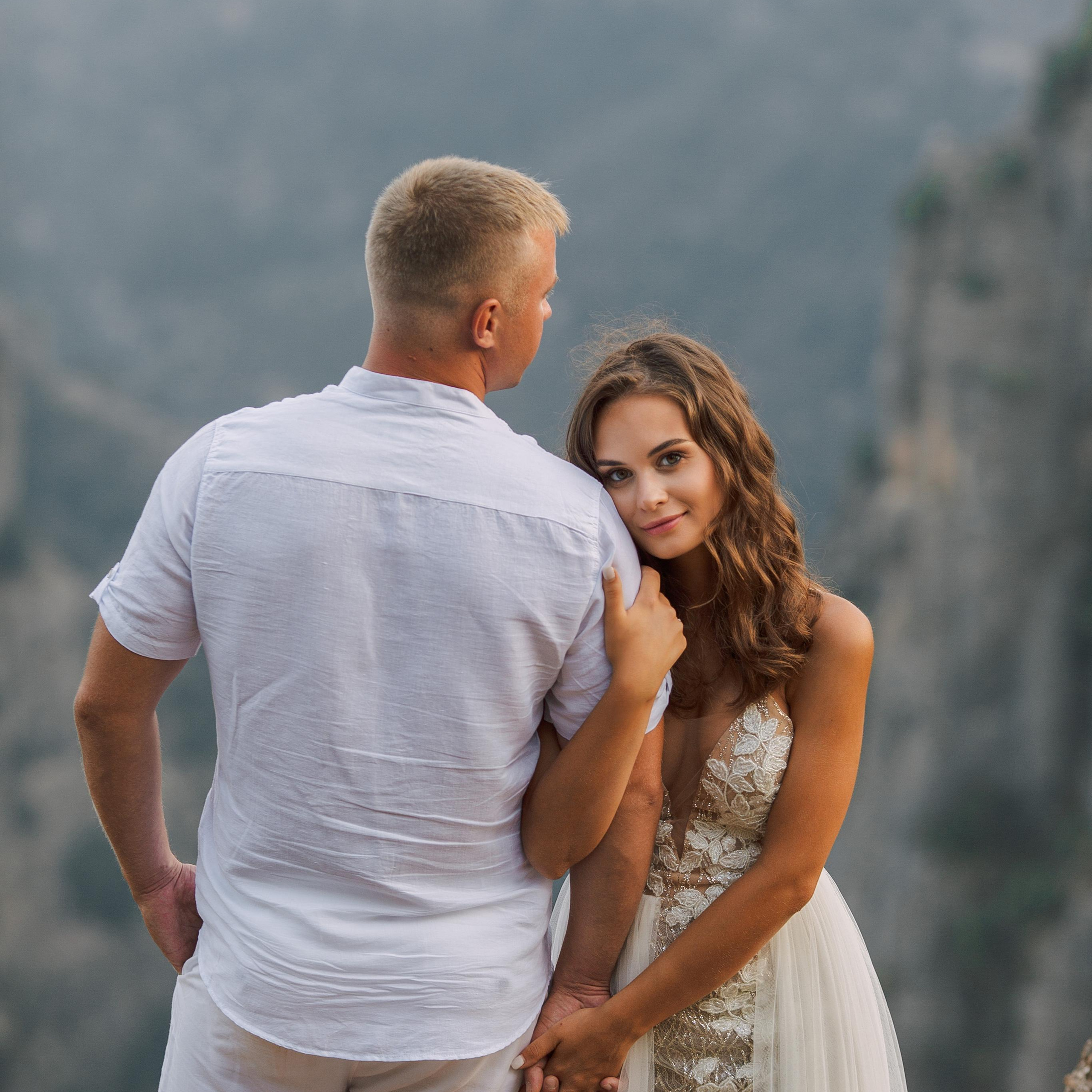 Wedding photo shoot in the canyon. Alsu Develi, Photographer in Turkey, Alanya, Side, Belek, Antalya, Kemer, Turkiye. Photoshooting in Alanya. Photosession in Belek, Side