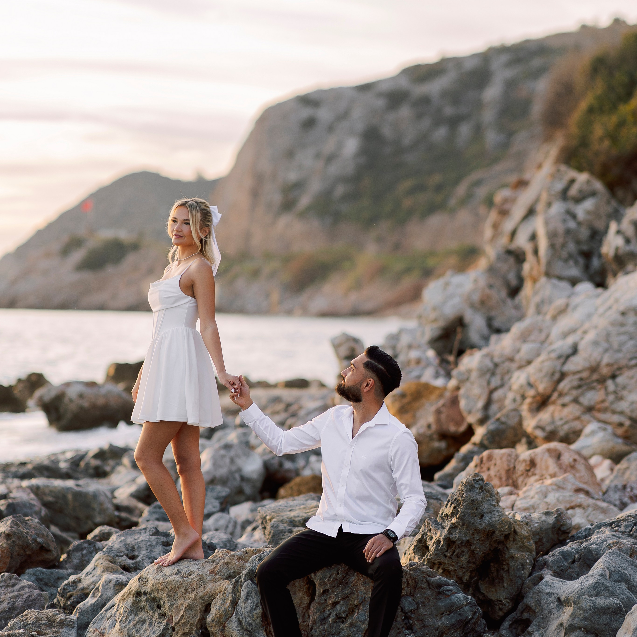 Фотосессия на пляже для пар. Алсу Девели. Фотограф в Алании в Турции, Аланья, Сиде, Белек, Анталия, Кемер, Конаклы, Окурджалар. Фотосъемки в Алании. Фотосессия в Алания