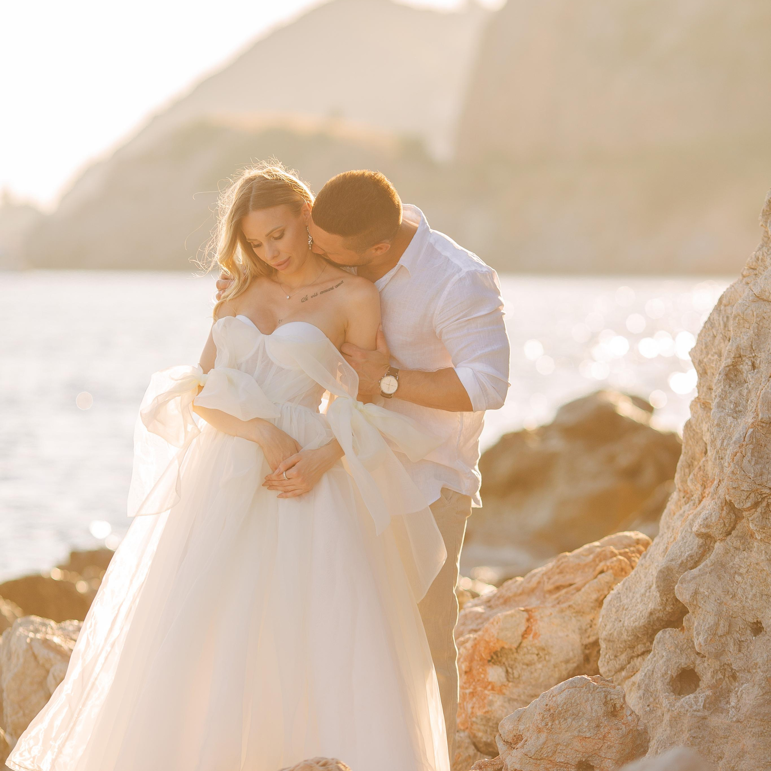 Свадебная фотосессия на пляже Клеопатры. Алсу Девели. Фотограф в Алании в Турции, Аланья, Сиде, Белек, Анталия, Кемер, Конаклы, Окурджалар. Фотосъемки в Алании. Фотосессия в Алания