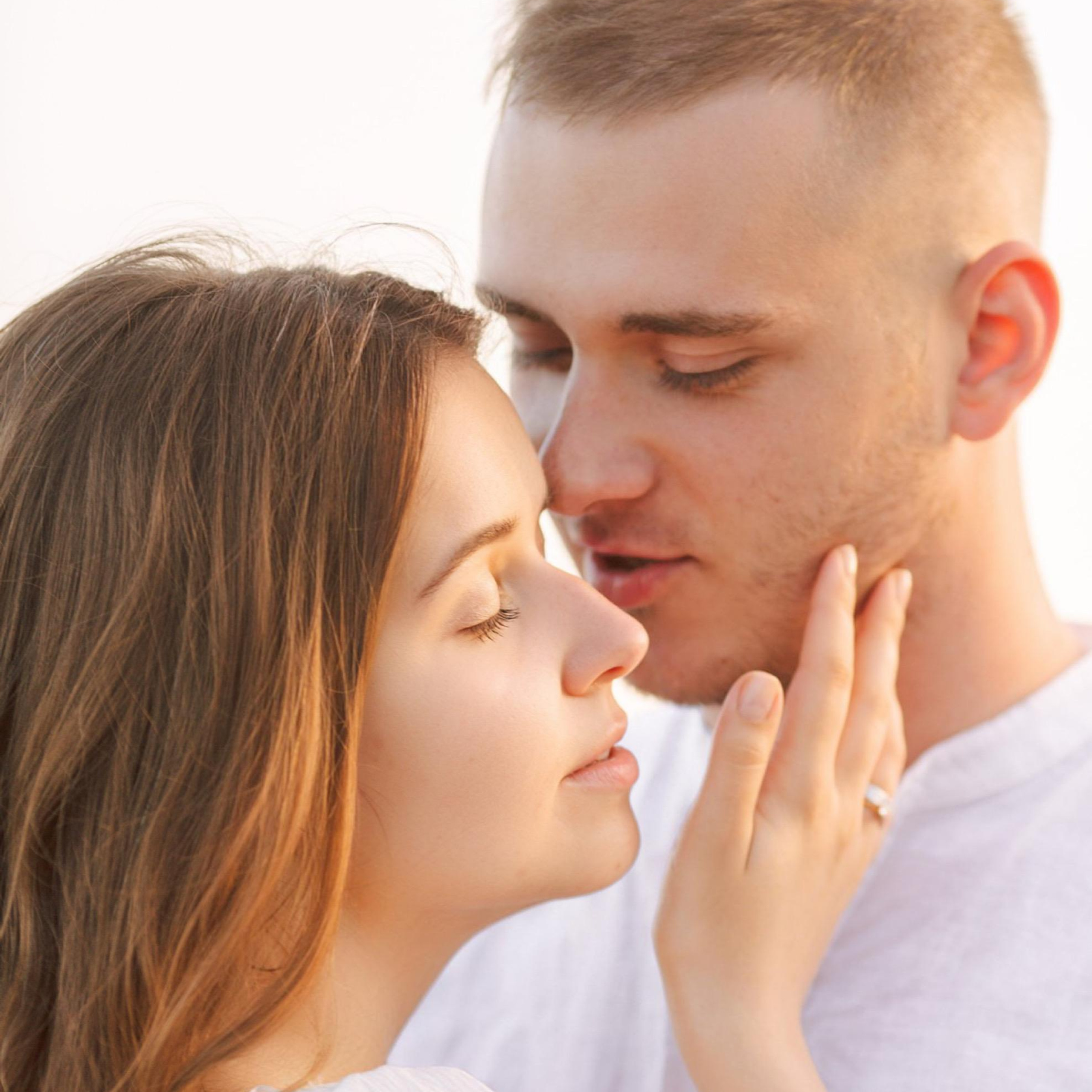 Love Story на пляже в Сиде на закате. Алсу Девели. Фотограф в Алании в Турции, Аланья, Сиде, Белек, Анталия, Кемер, Конаклы, Окурджалар. Фотосъемки в Алании. Фотосессия в Алания