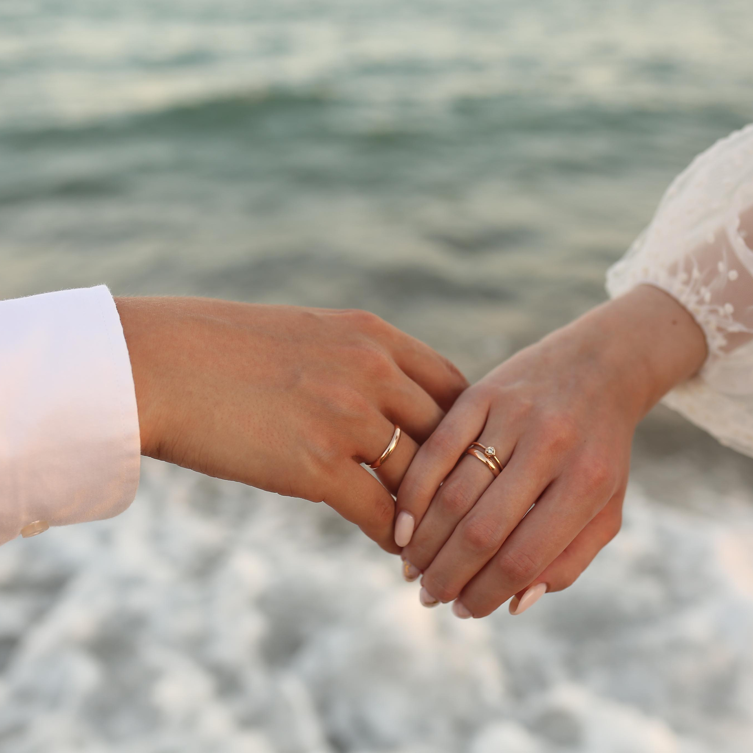 Wedding photo shoot on the beach in Belek. Alsu Develi, Photographer in Turkey, Alanya, Side, Belek, Antalya, Kemer, Turkiye. Photoshooting in Alanya. Photosession in Belek, Side