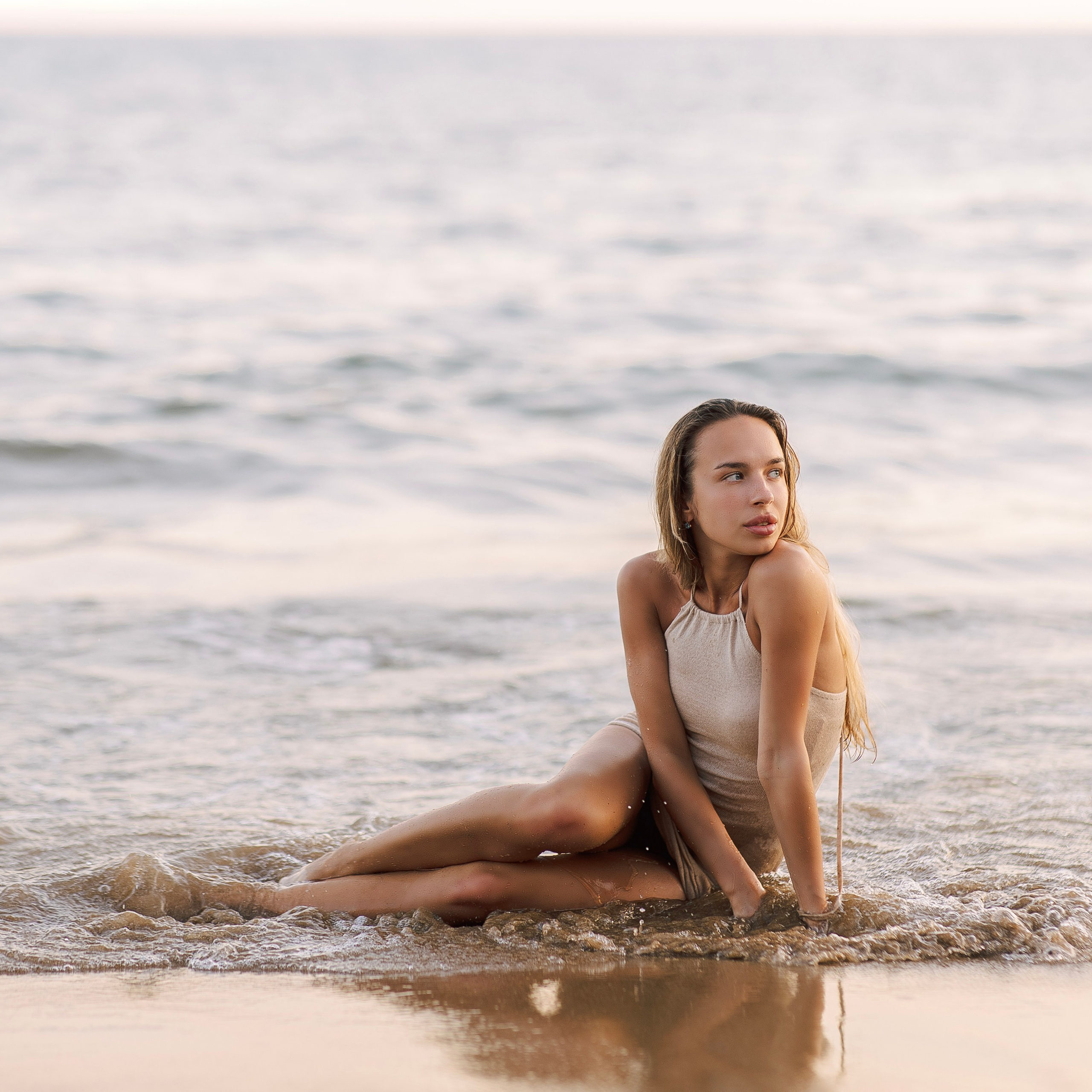 Закат. Индивидуальная фотосессия на пляже в Сиде. Алсу Девели. Фотограф в Алании в Турции, Аланья, Сиде, Белек, Анталия, Кемер, Конаклы, Окурджалар. Фотосъемки в Алании. Фотосессия в Алания