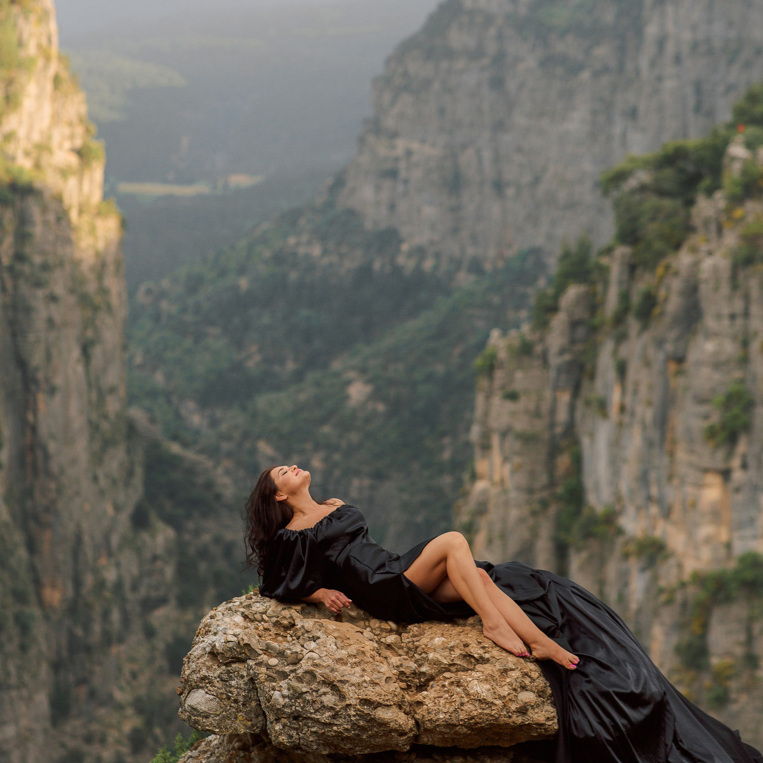 Фотосессия у каньона Тазы. Алсу Девели. Фотограф в Алании в Турции, Аланья, Сиде, Белек, Анталия, Кемер, Конаклы, Окурджалар. Фотосъемки в Алании. Фотосессия в Алания
