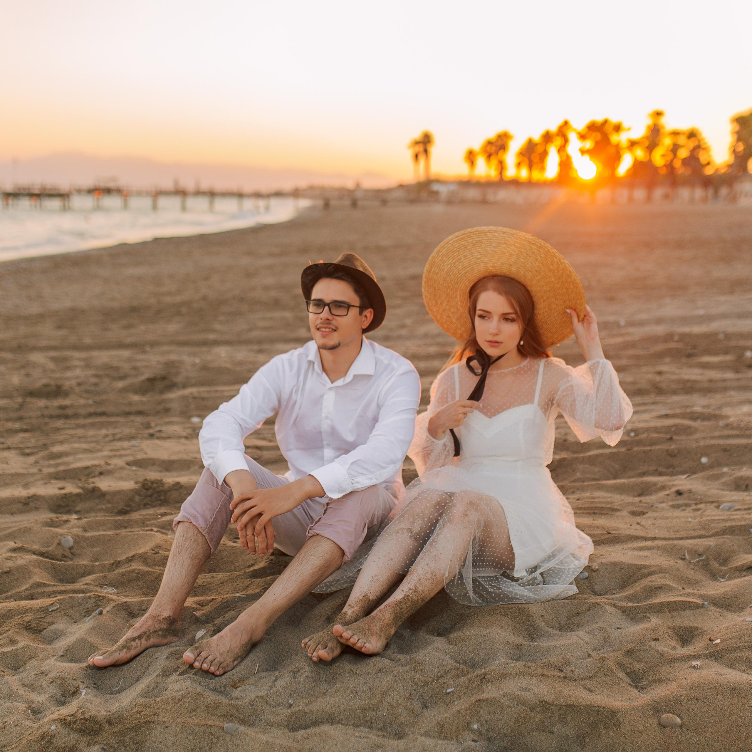 Wedding photo shoot on the beach in Belek. Alsu Develi, Photographer in Turkey, Alanya, Side, Belek, Antalya, Kemer, Turkiye. Photoshooting in Alanya. Photosession in Belek, Side