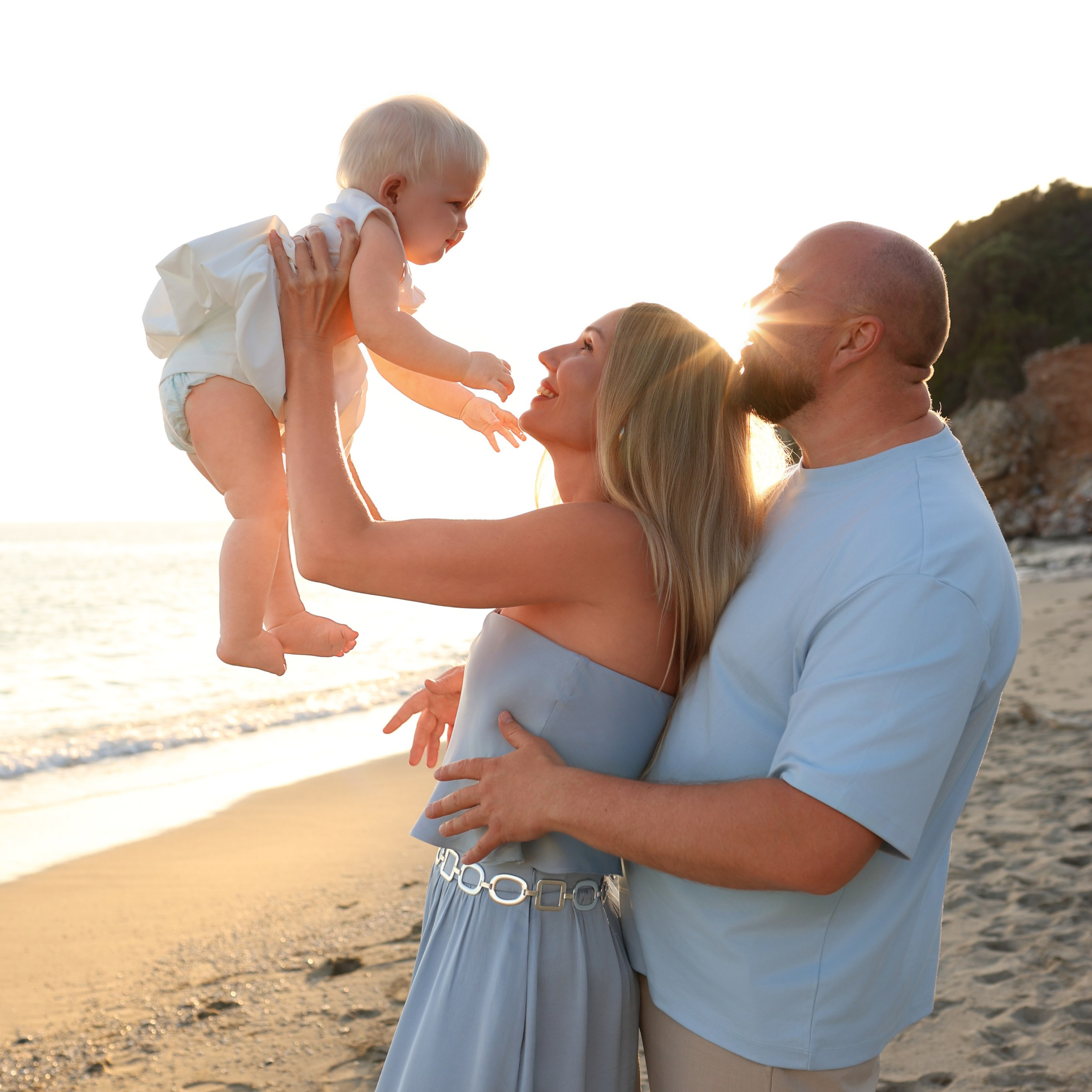 Family photoshoot at sunset in Alanya. Professional Photographer in Alanya, Side, Belek, Antalya. Turkiye