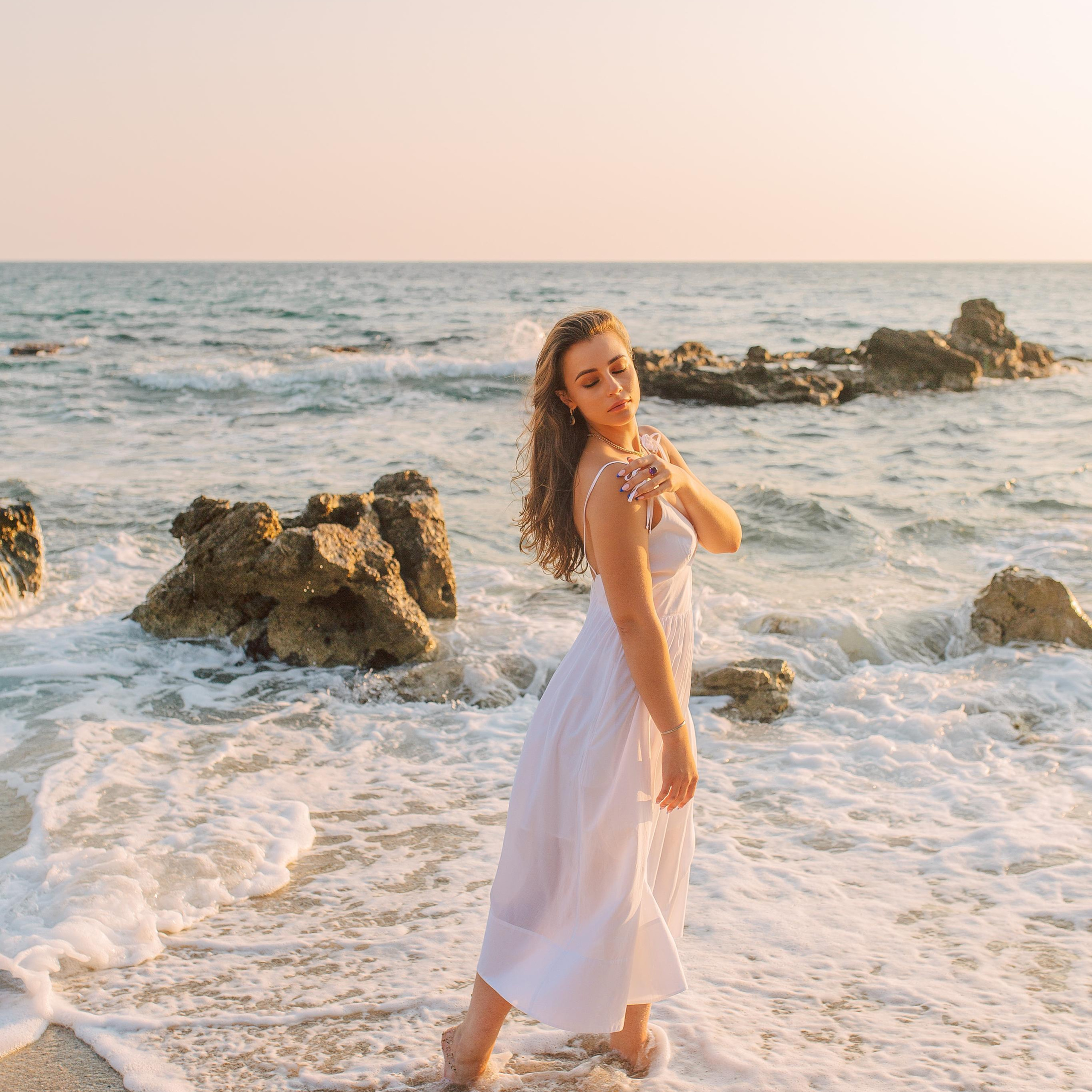 Закатная съемка на пляже Клеопатры. Алсу Девели. Фотограф в Алании в Турции, Аланья, Сиде, Белек, Анталия, Кемер, Конаклы, Окурджалар. Фотосъемки в Алании. Фотосессия в Алания