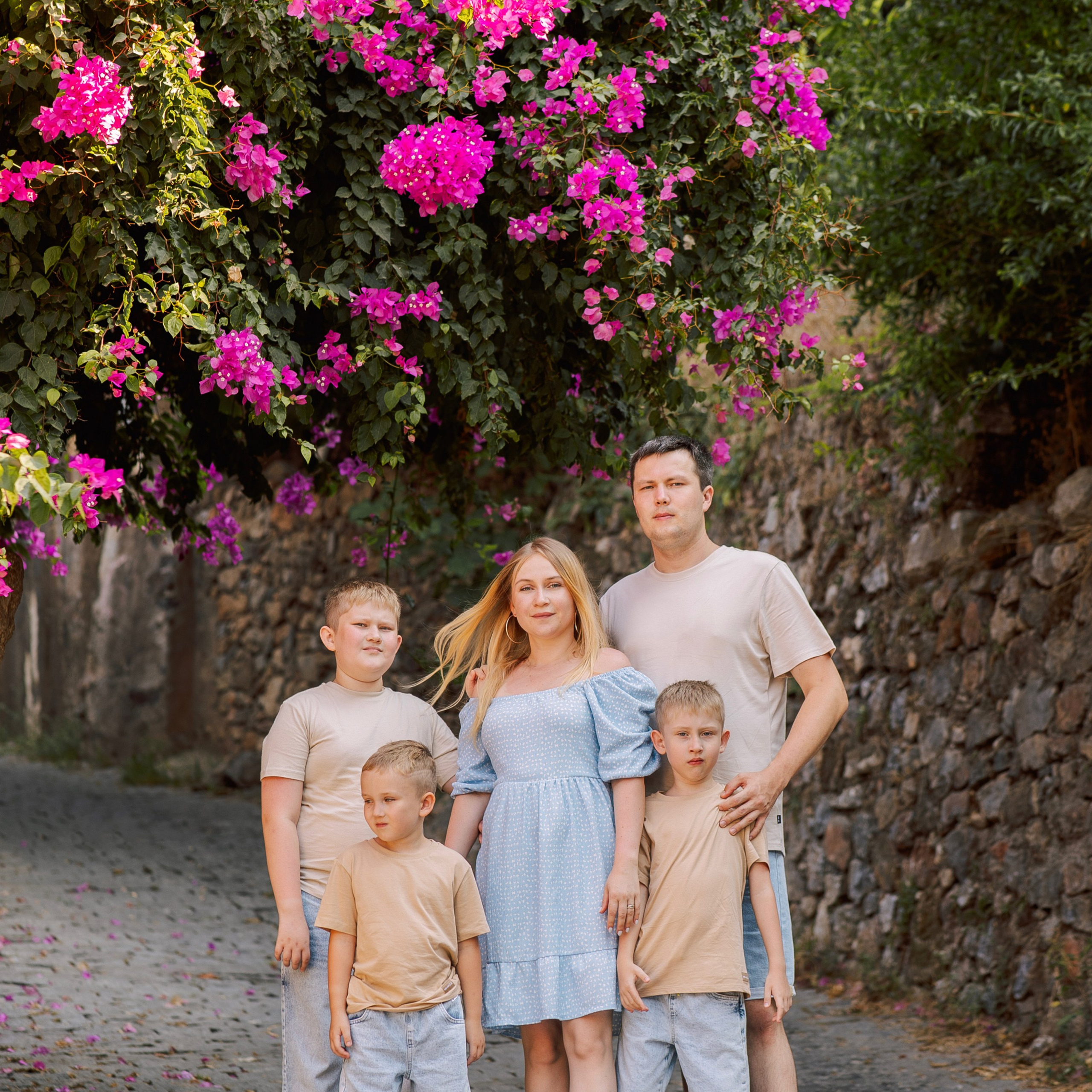 Morning. Beach. Morning family photo session on Cleopatra beach. Alanya. Alsu Develi, Photographer in Turkey, Alanya, Side, Belek, Antalya, Kemer, Turkiye. Photoshooting in Alanya. Photosession in Belek, Side