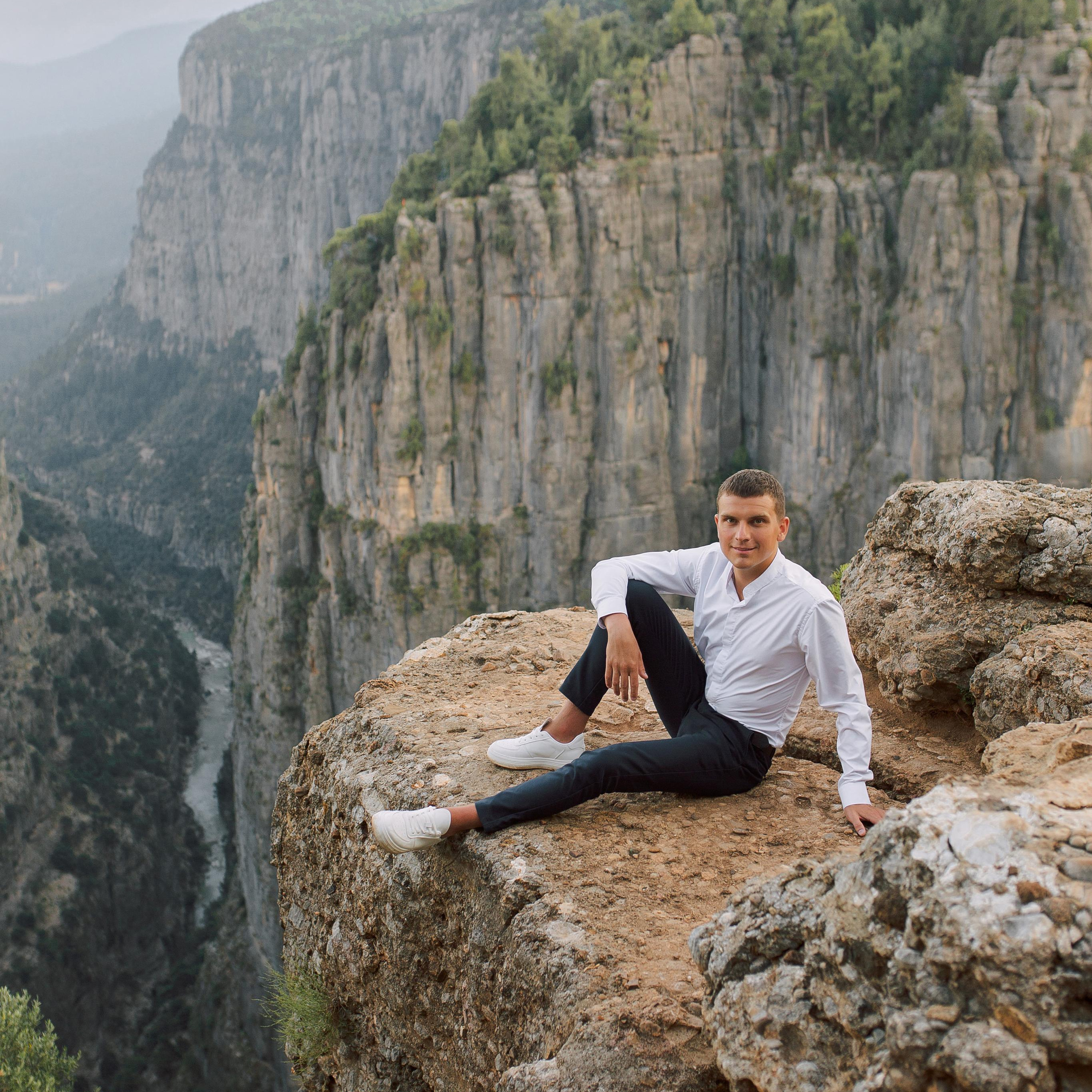 Wedding photo session on the Tazy canyon. Alsu Develi, Photographer in Turkey, Alanya, Side, Belek, Antalya, Kemer, Turkiye. Photoshooting in Alanya. Photosession in Belek, Side