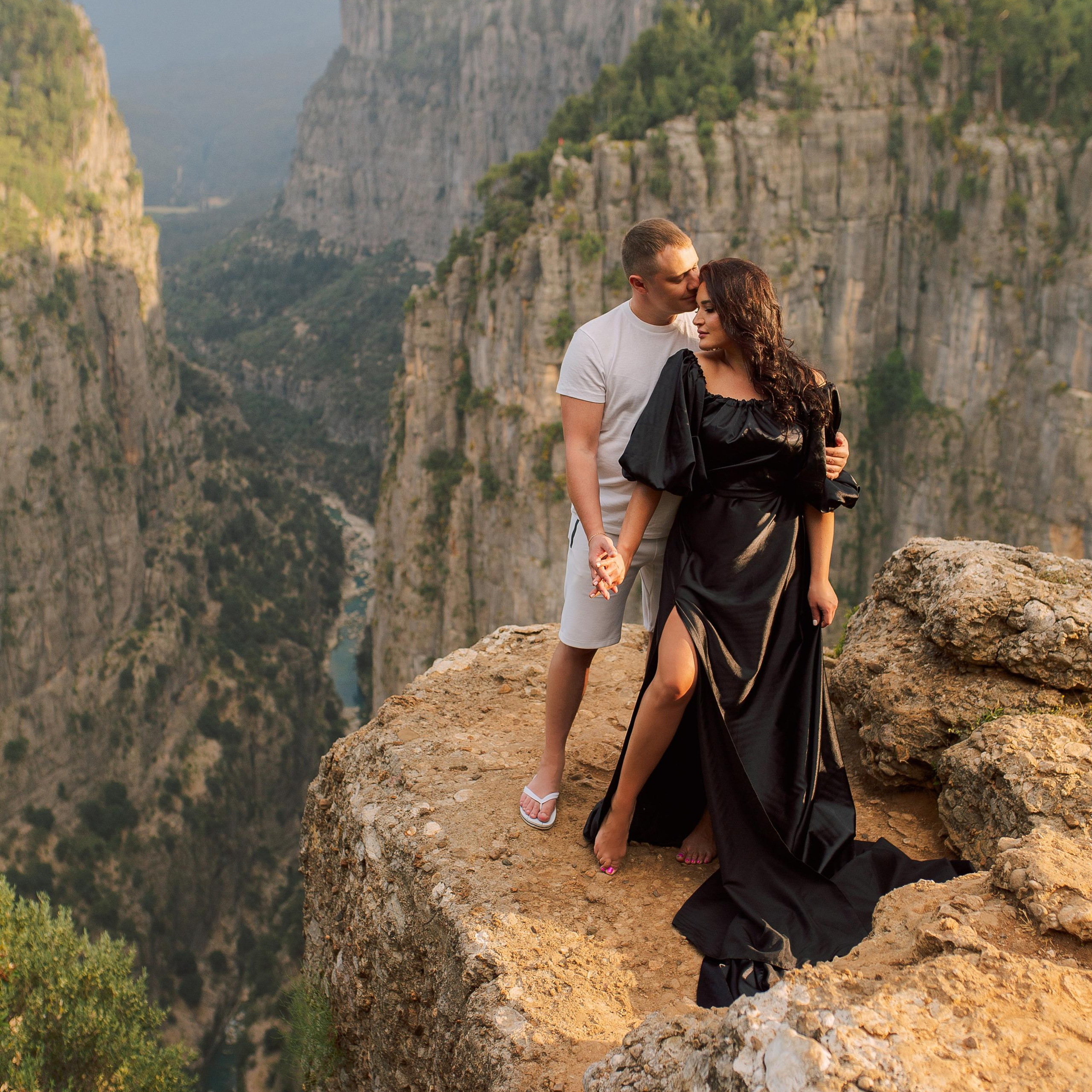 Фотосессия у каньона Тазы. Алсу Девели. Фотограф в Алании в Турции, Аланья, Сиде, Белек, Анталия, Кемер, Конаклы, Окурджалар. Фотосъемки в Алании. Фотосессия в Алания