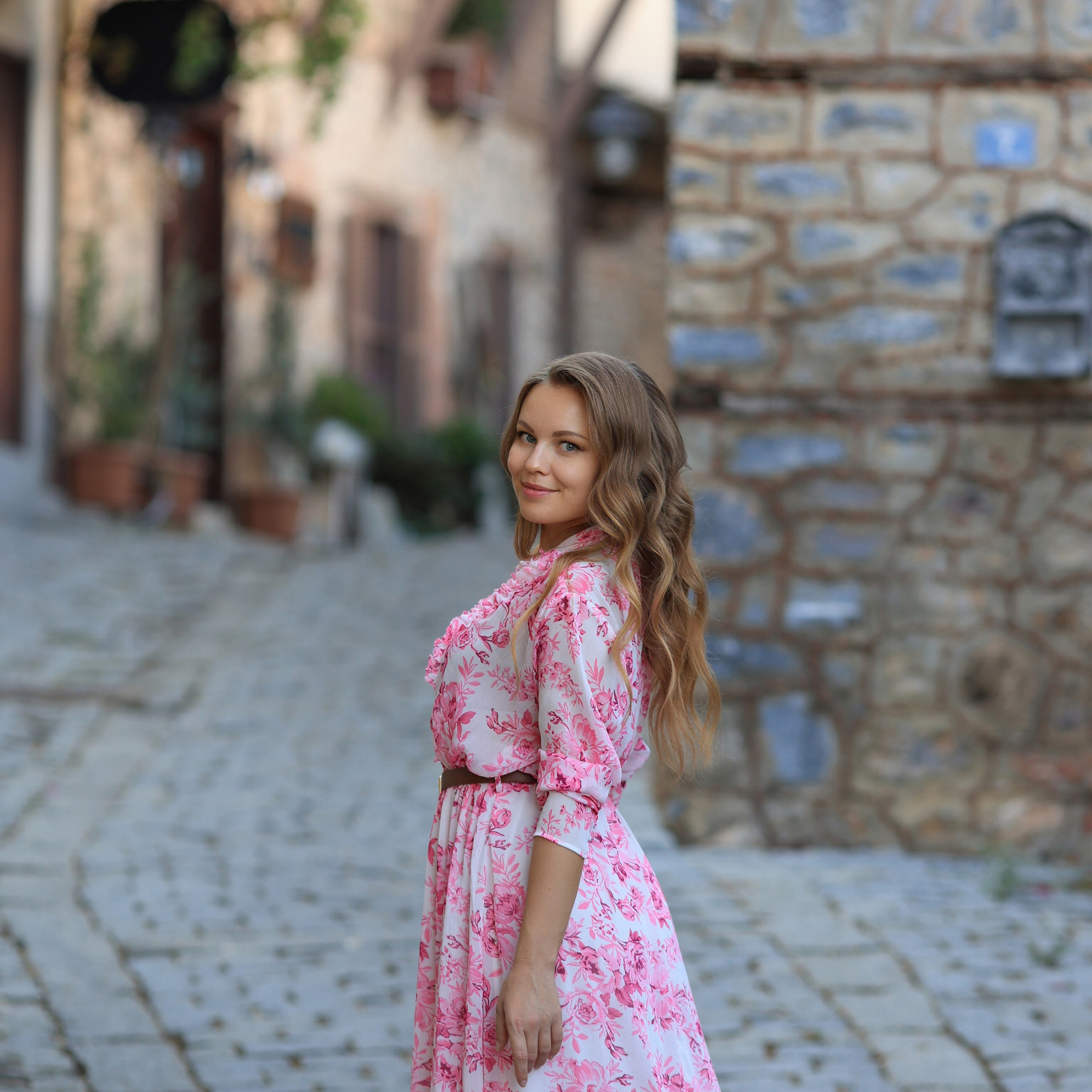 День. Колоритные улочки. Семейная съемка у крепости Алании. Алсу Девели. Фотограф в Алании в Турции, Аланья, Сиде, Белек, Анталия, Кемер, Конаклы, Окурджалар. Фотосъемки в Алании. Фотосессия в Алания