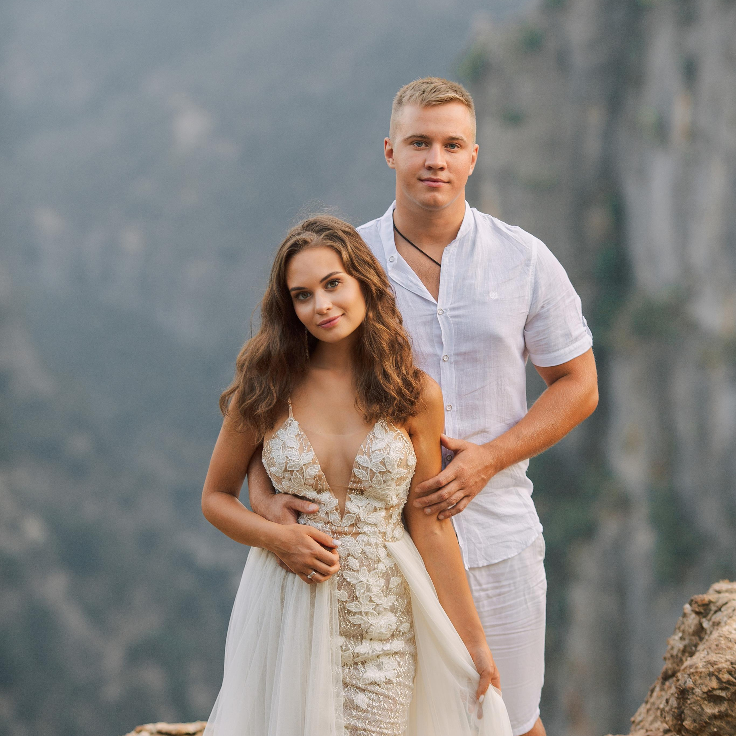 Wedding photo shoot in the canyon. Alsu Develi, Photographer in Turkey, Alanya, Side, Belek, Antalya, Kemer, Turkiye. Photoshooting in Alanya. Photosession in Belek, Side