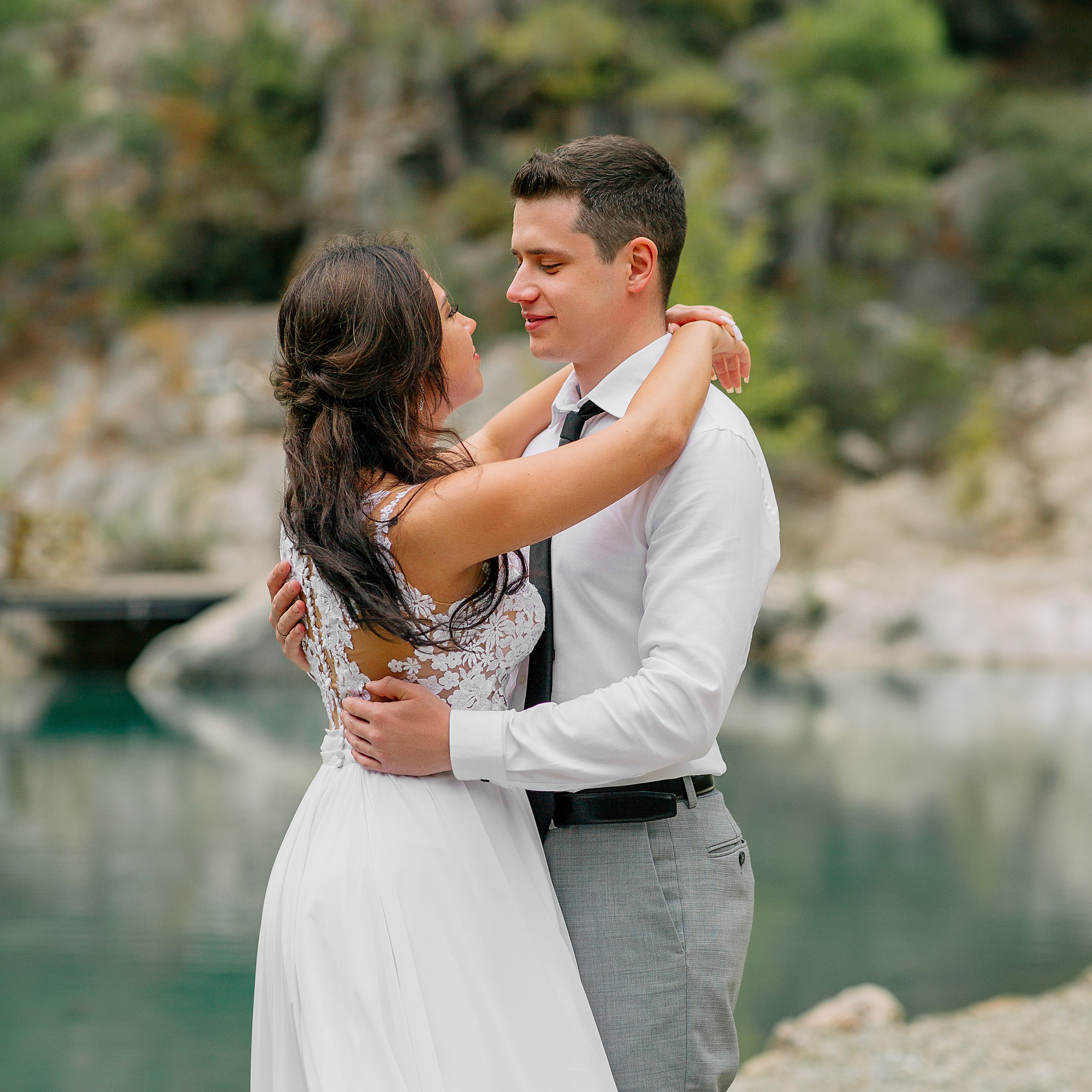 Свадебная фотосессия у каньона Гейнюк Кемер. Алсу Девели. Фотограф в Алании в Турции, Аланья, Сиде, Белек, Анталия, Кемер, Конаклы, Окурджалар. Фотосъемки в Алании. Фотосессия в Алания