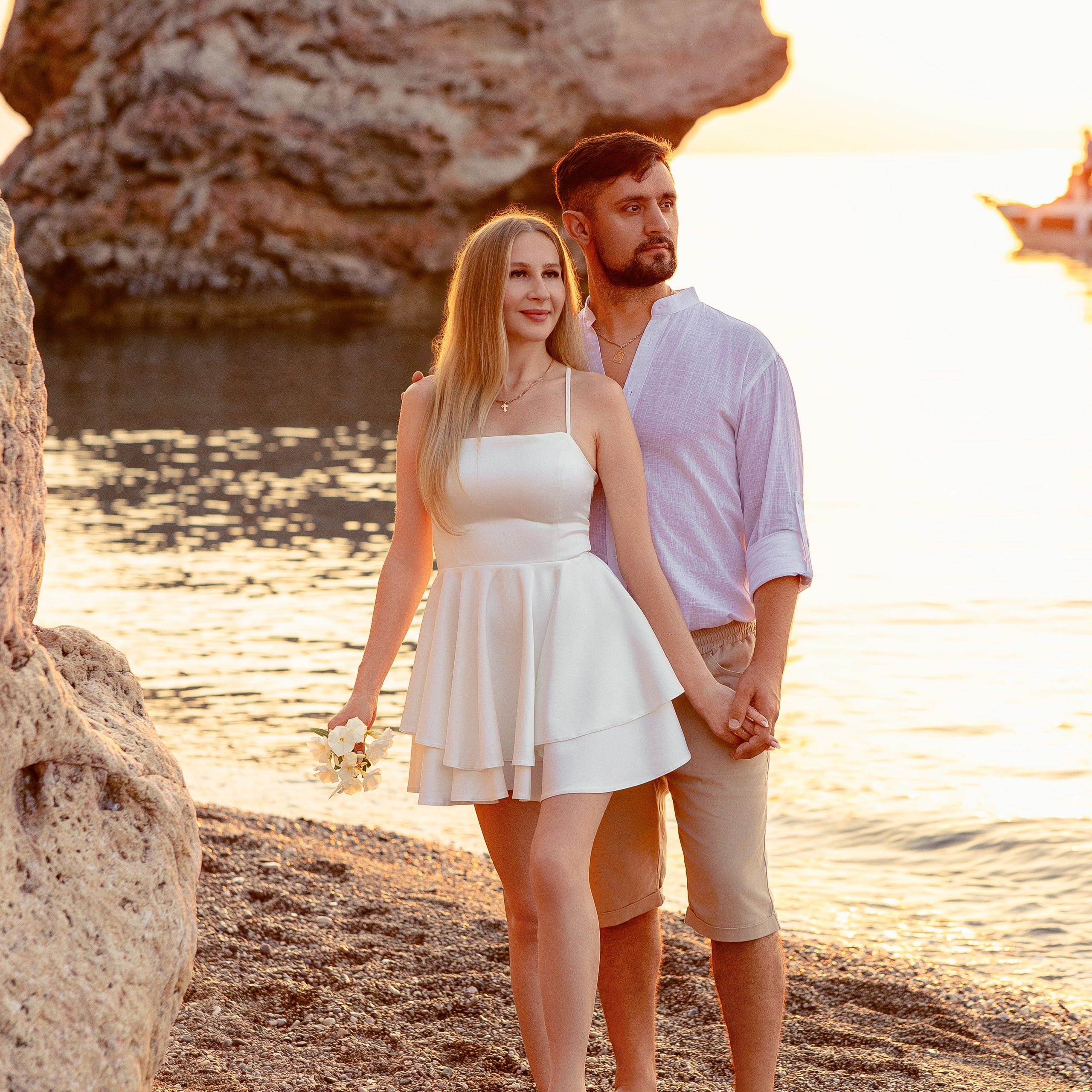 Свадебная фотосессия на пляже в Кемер. Professional Photographer in Alanya, Side, Belek, Antalya. Turkiye