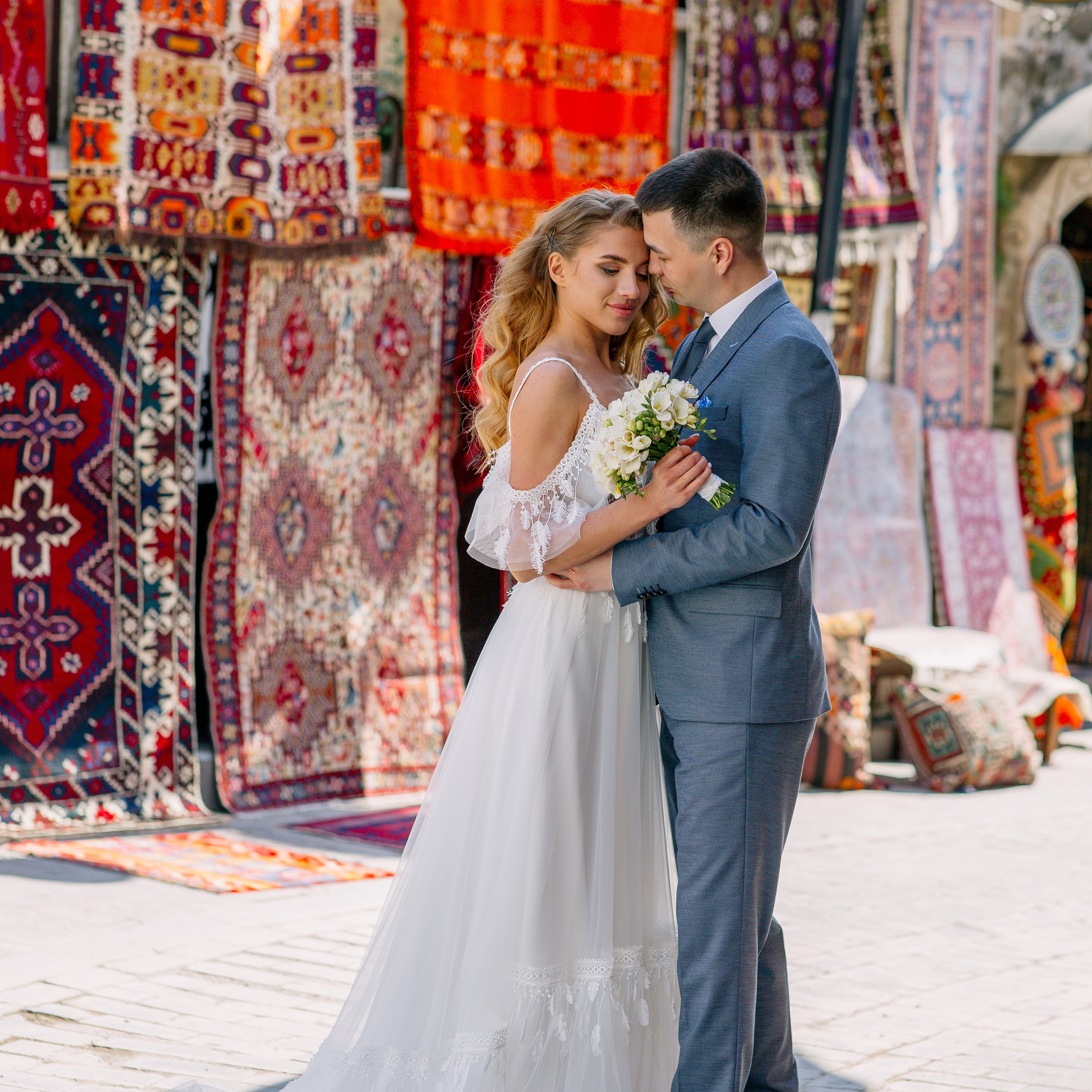 Wedding photo session in Kaleici, Antalya. Alsu Develi, Photographer in Turkey, Alanya, Side, Belek, Antalya, Kemer, Turkiye. Photoshooting in Alanya. Photosession in Belek, Side