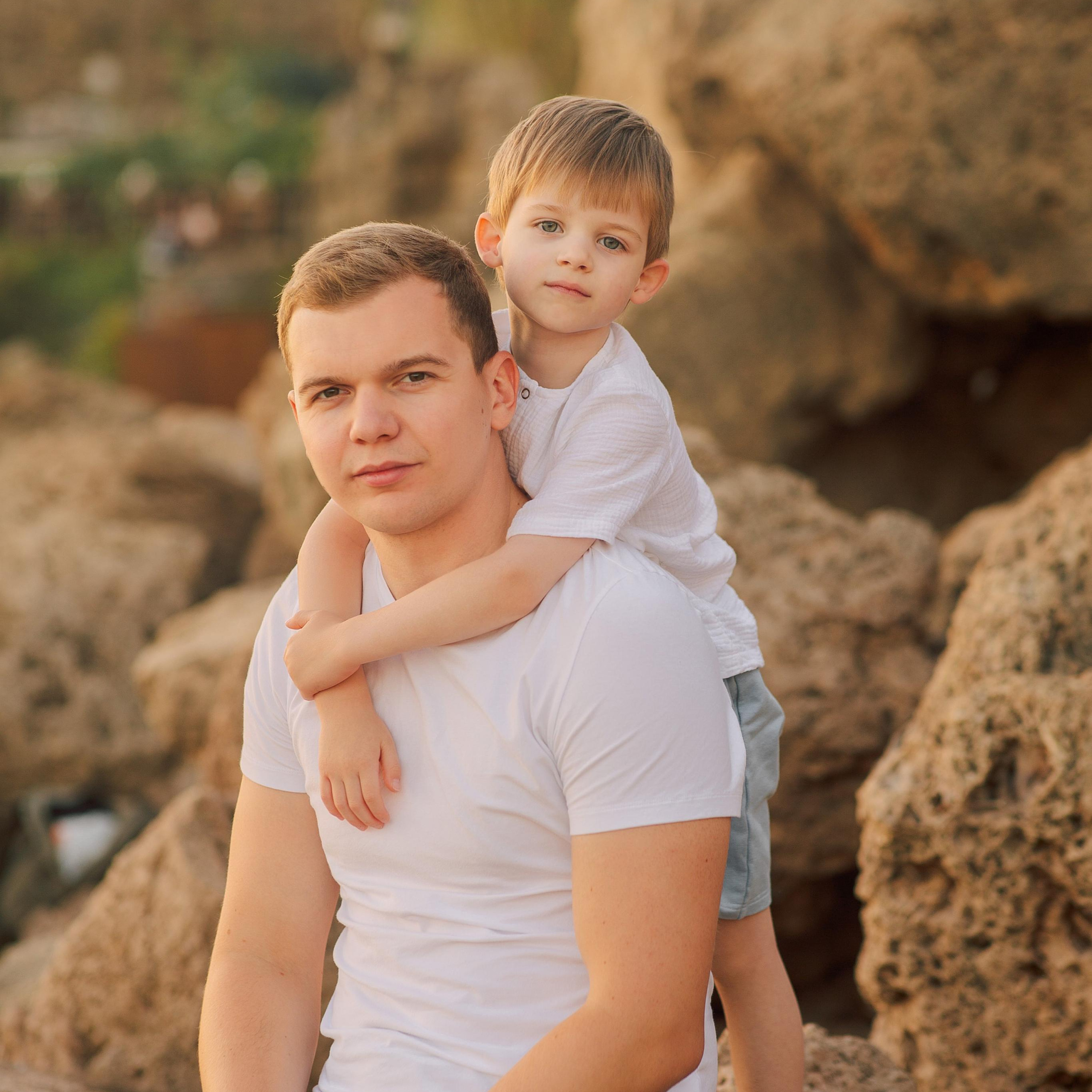 Семейная фотосессия на пляже в Сиде на закате. Алсу Девели. Фотограф в Алании в Турции, Аланья, Сиде, Белек, Анталия, Кемер, Конаклы, Окурджалар. Фотосъемки в Алании. Фотосессия в Алания