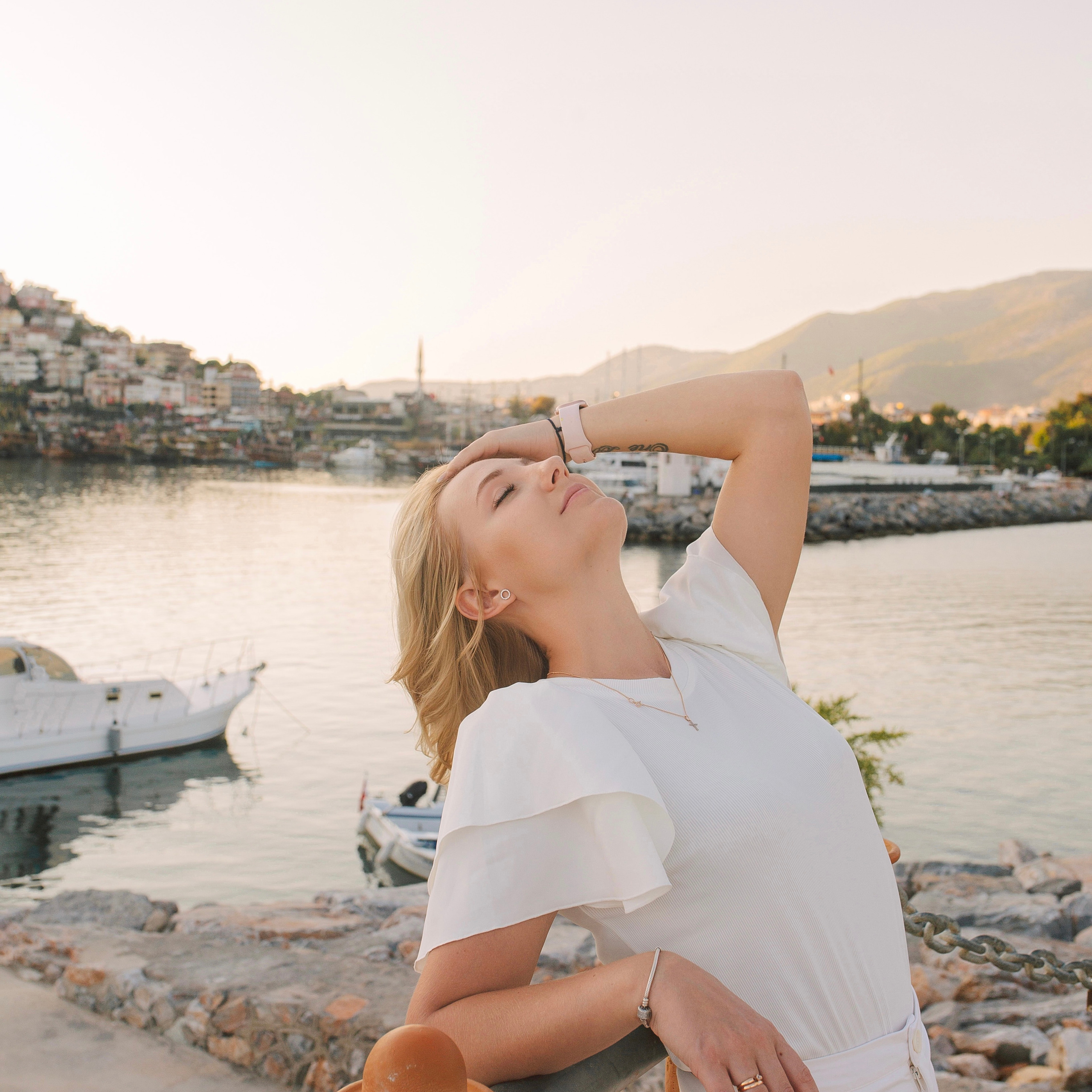 Фотосъемка в порту Алании на закате. Русскоязычный фотограф в Турции. Алсу Девели. Фотограф в Алании в Турции, Аланья, Сиде, Белек, Анталия, Кемер, Конаклы, Окурджалар. Фотосъемки в Алании. Фотосессия в Алания