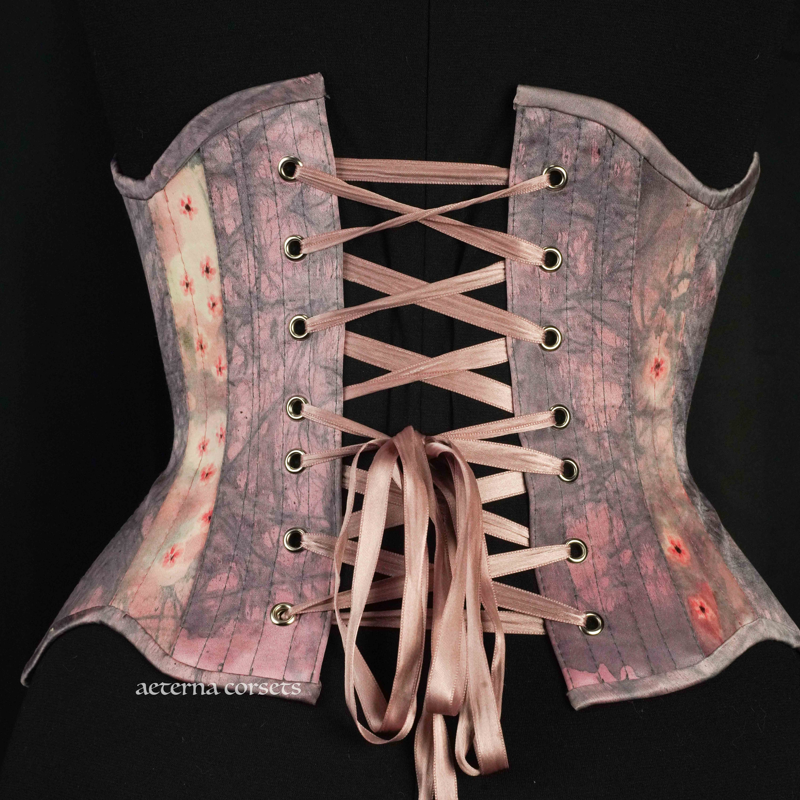 Sakura corset. Home