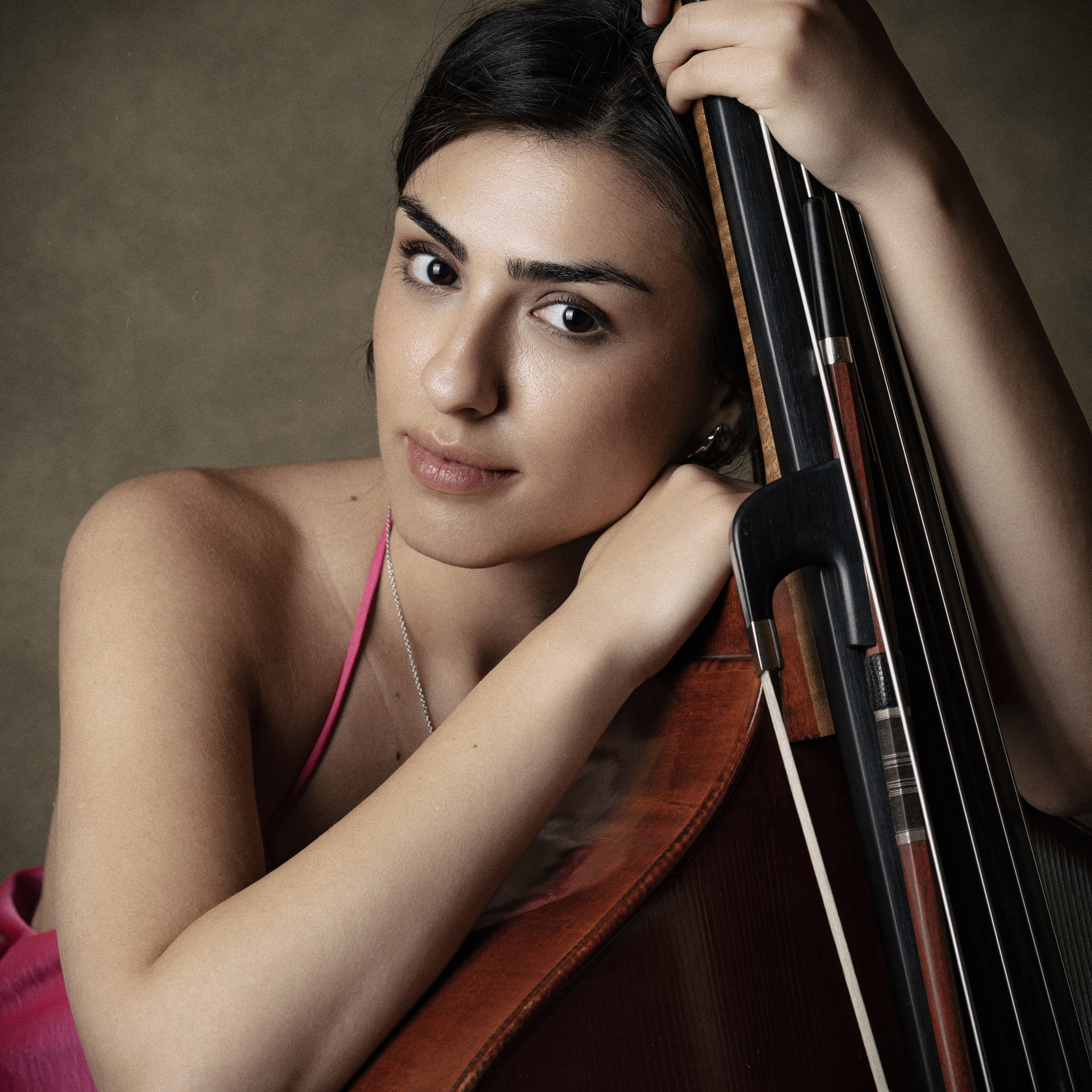 Fashion/Portrait fotoshooting. Portrait photographer in Germany and all over Europe Mischa Blank