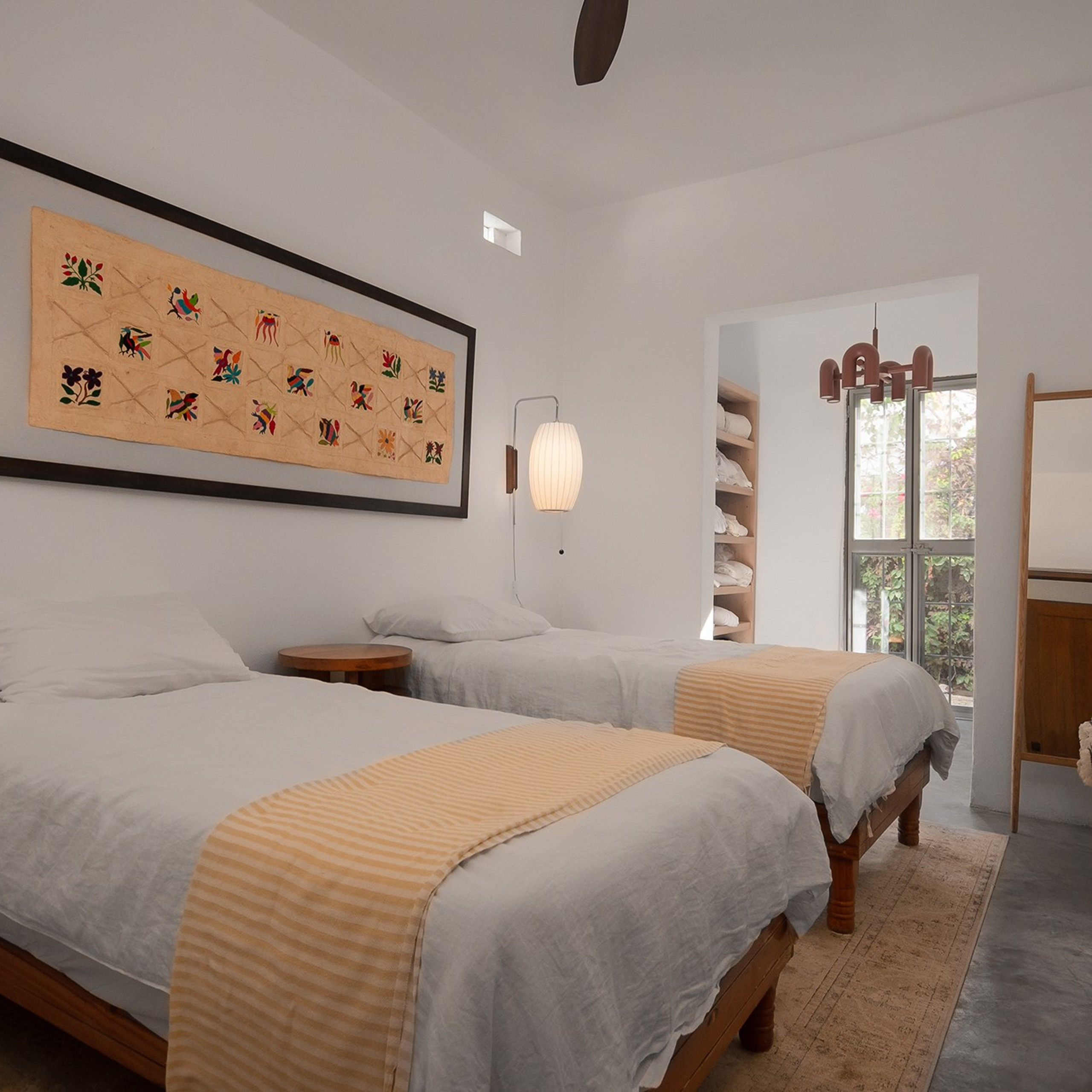 Contemporary villa interior in Los Cabos, Baja California Sur, real estate photo by Izrael Reyna