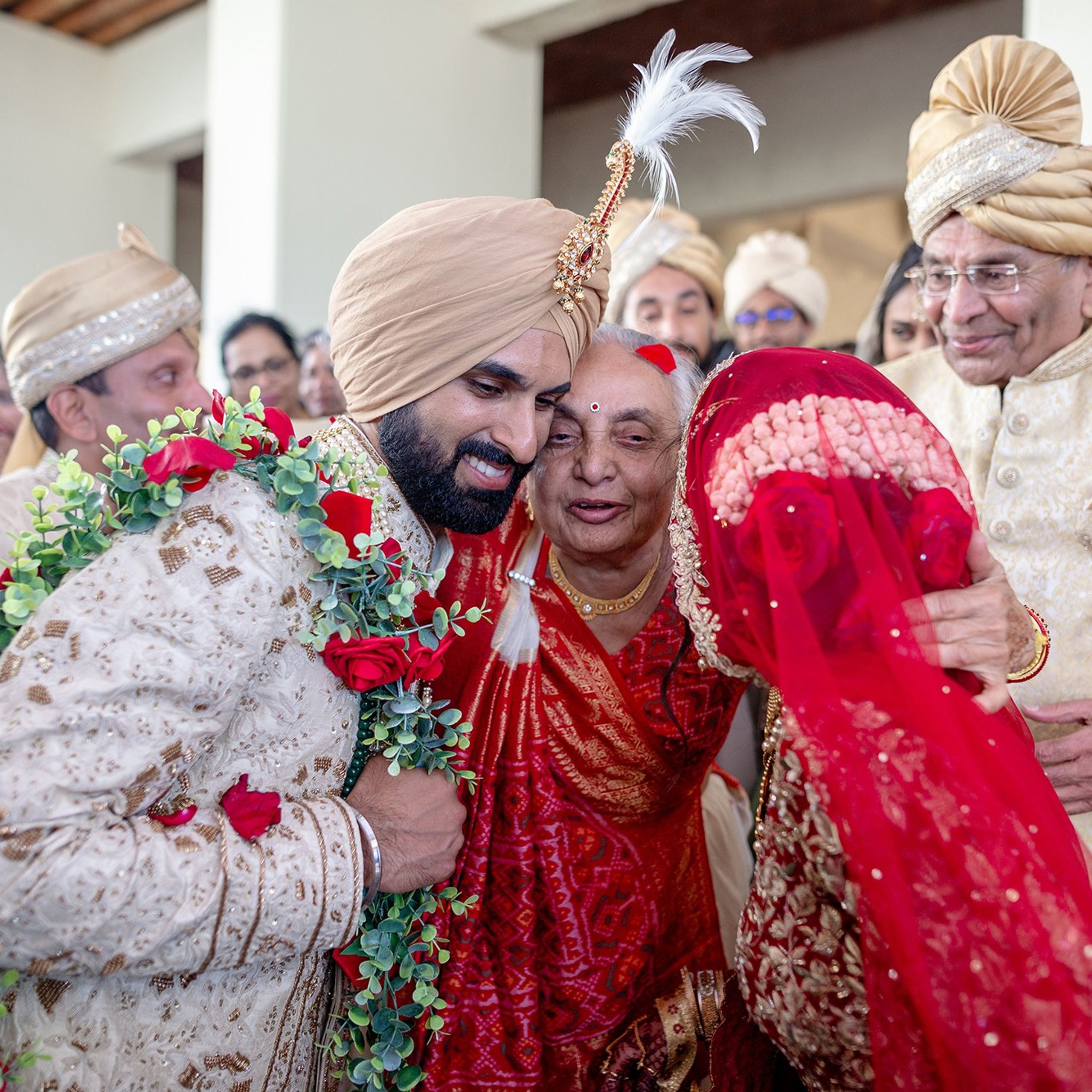 Indian Wedding. Wedding & Family Photographer in Los Cabos – Izrael Reyna Photography
