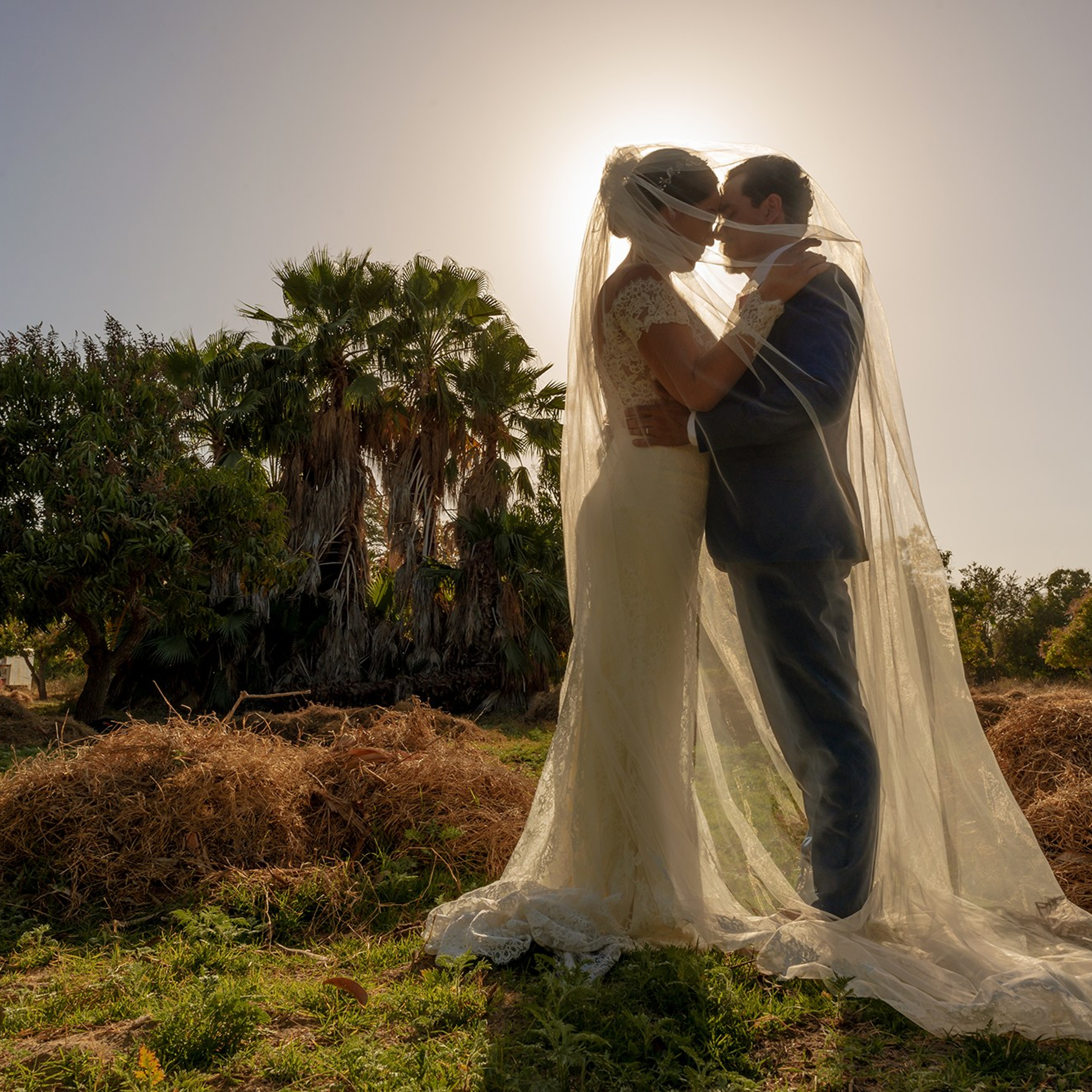 Destination Wedding Photographer in Los Cabos, Authentic Stories by the Sea. Wedding & Family Photographer in Los Cabos – Izrael Reyna Photography