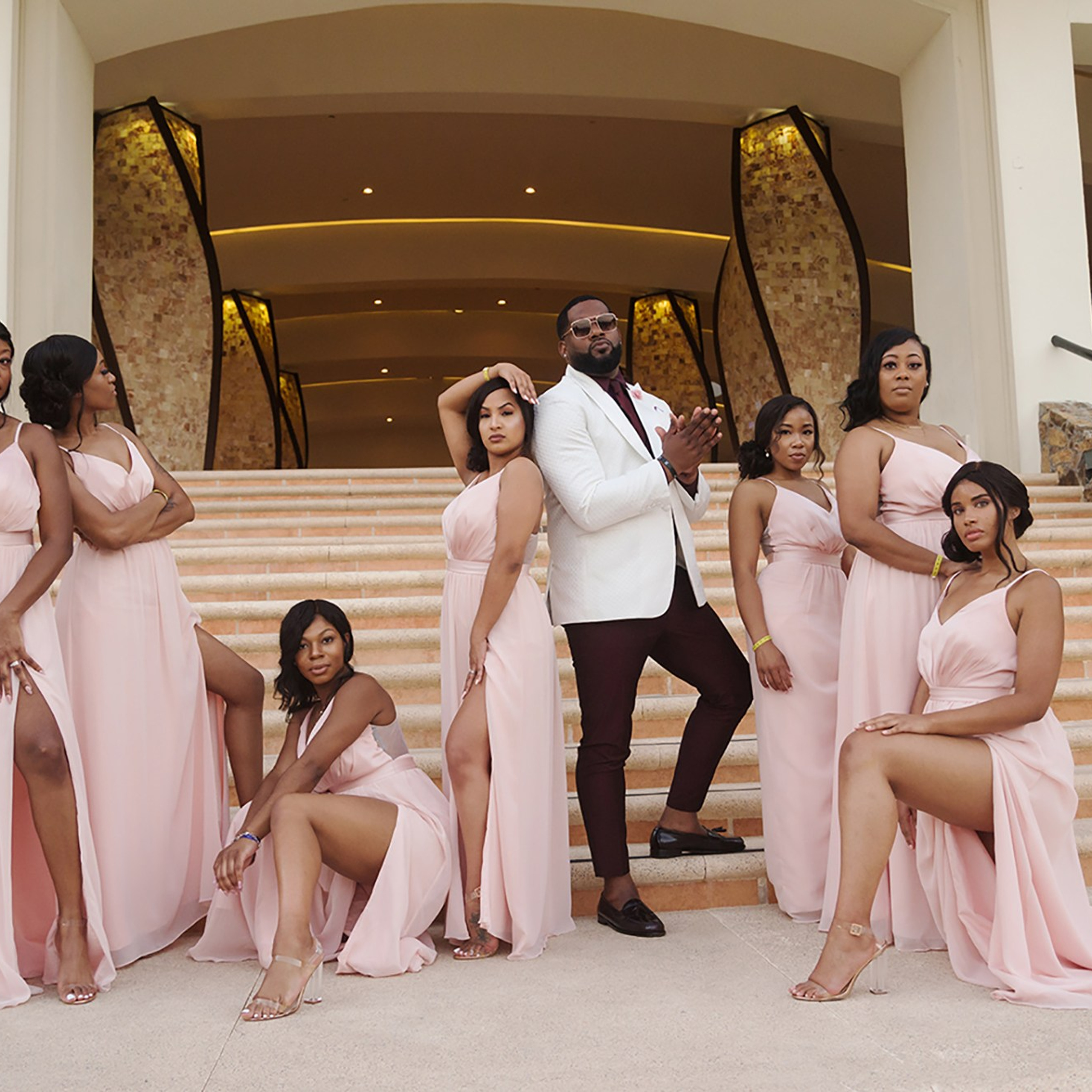 Destination Wedding Photographer in Los Cabos, Authentic Stories by the Sea. Wedding & Family Photographer in Los Cabos – Izrael Reyna Photography