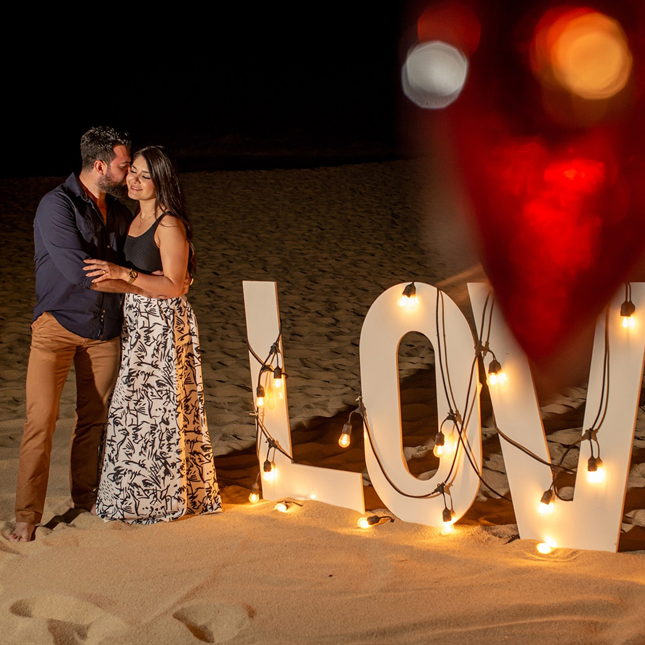 Engagement Photos in Los Cabos. Wedding & Family Photographer in Los Cabos – Izrael Reyna Photography