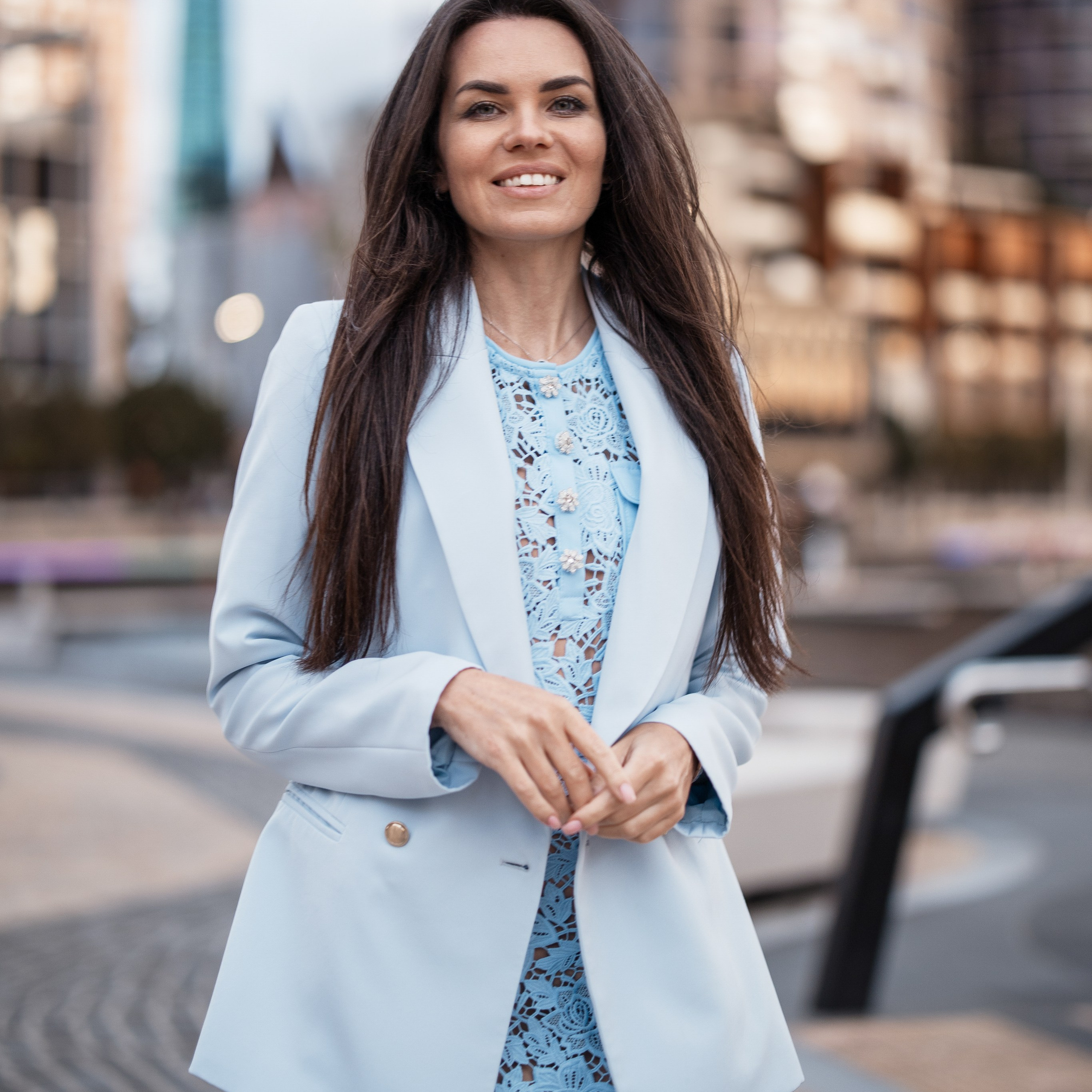 Olena, Social Media Management