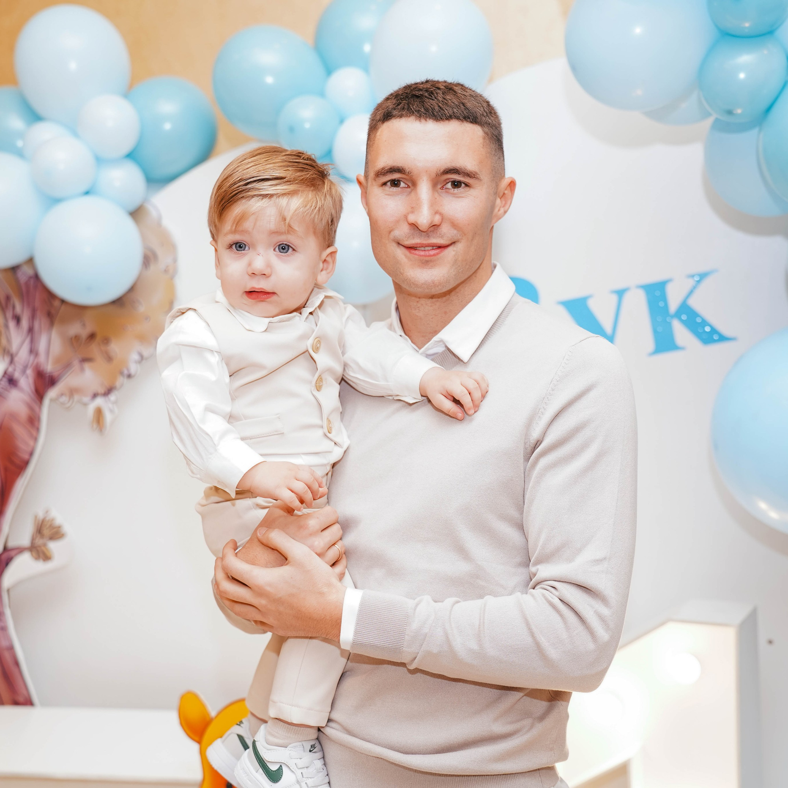 UTISCI. Fotograf za venčanja, krštenja i proslave | Stevanović