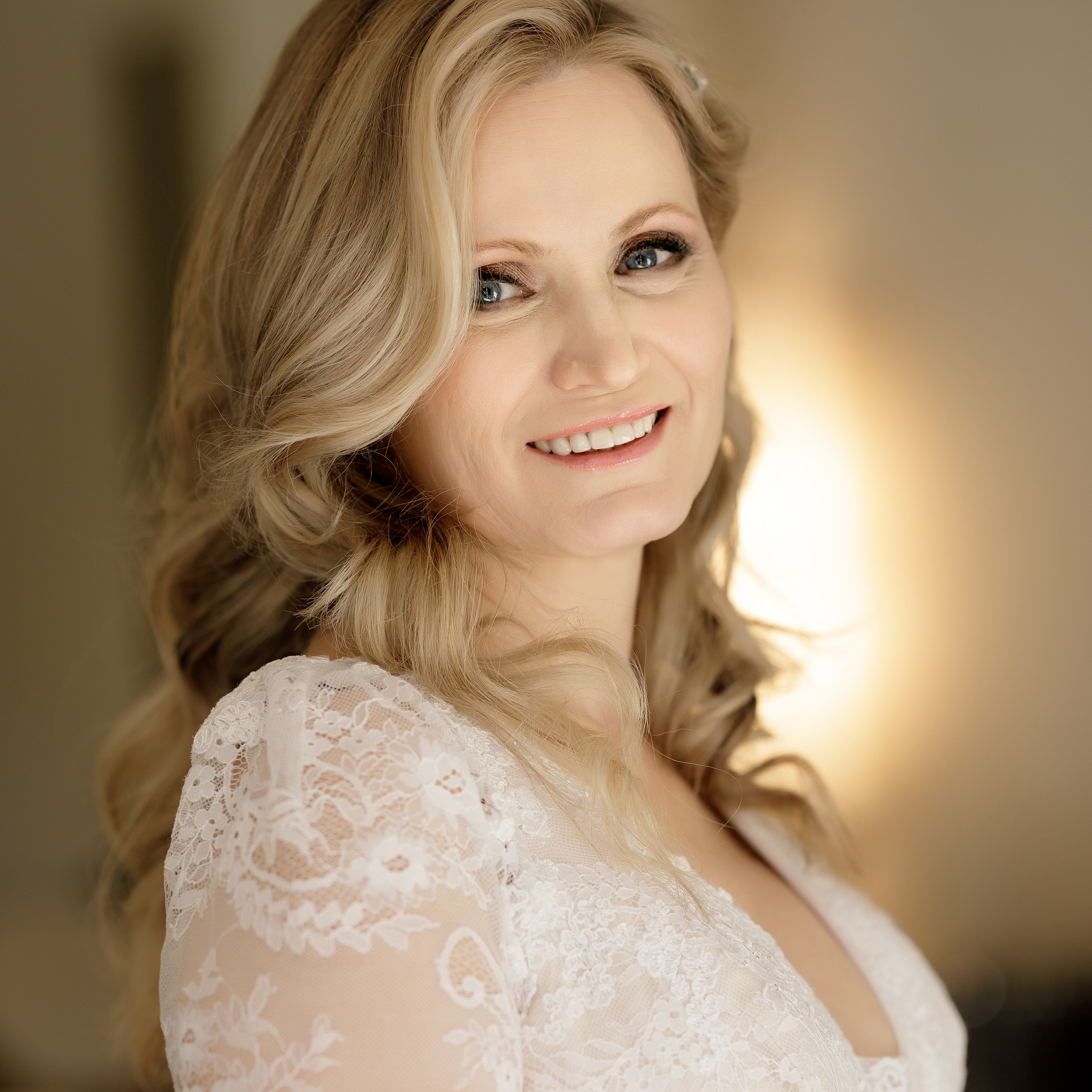 Wedding photographer Michigan. Anastasia Post: Wedding and Editorial Photography