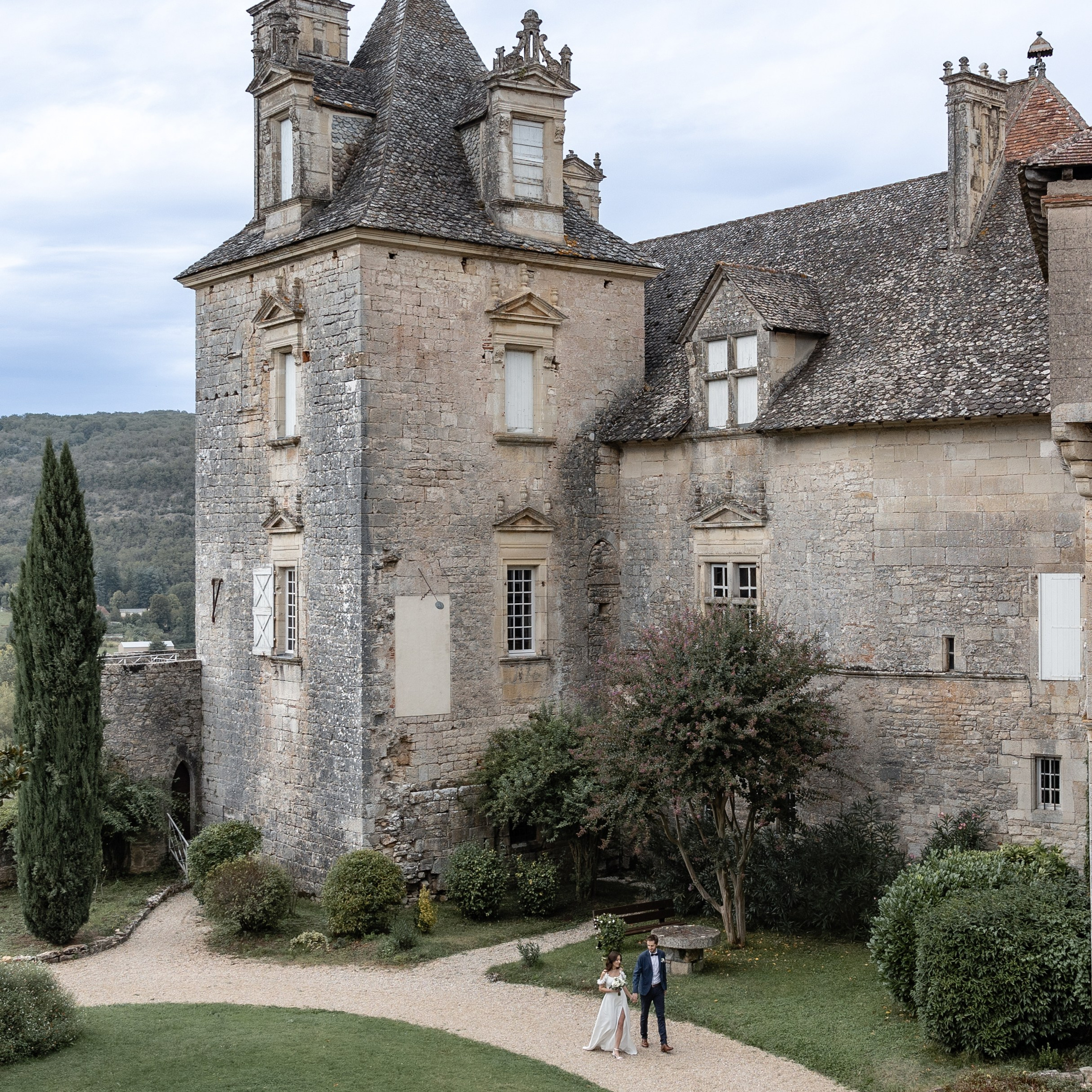 Pegah and Paul. Wedding in Capitol. Toulouse. Eugénie Smirnova — Wedding & Elopement Photographer in Southwest France