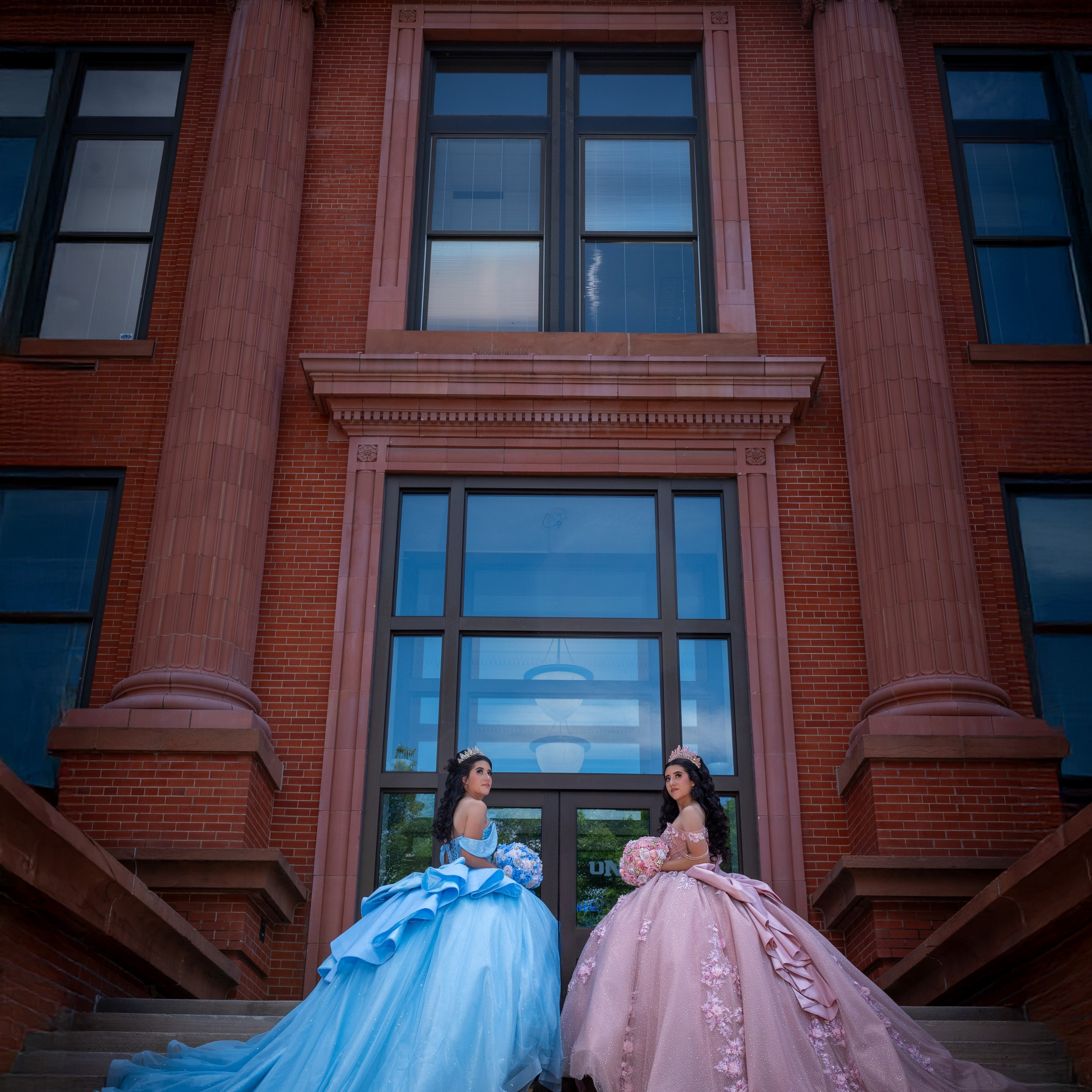 Video completo: Joselyn & Genesis Mis XV