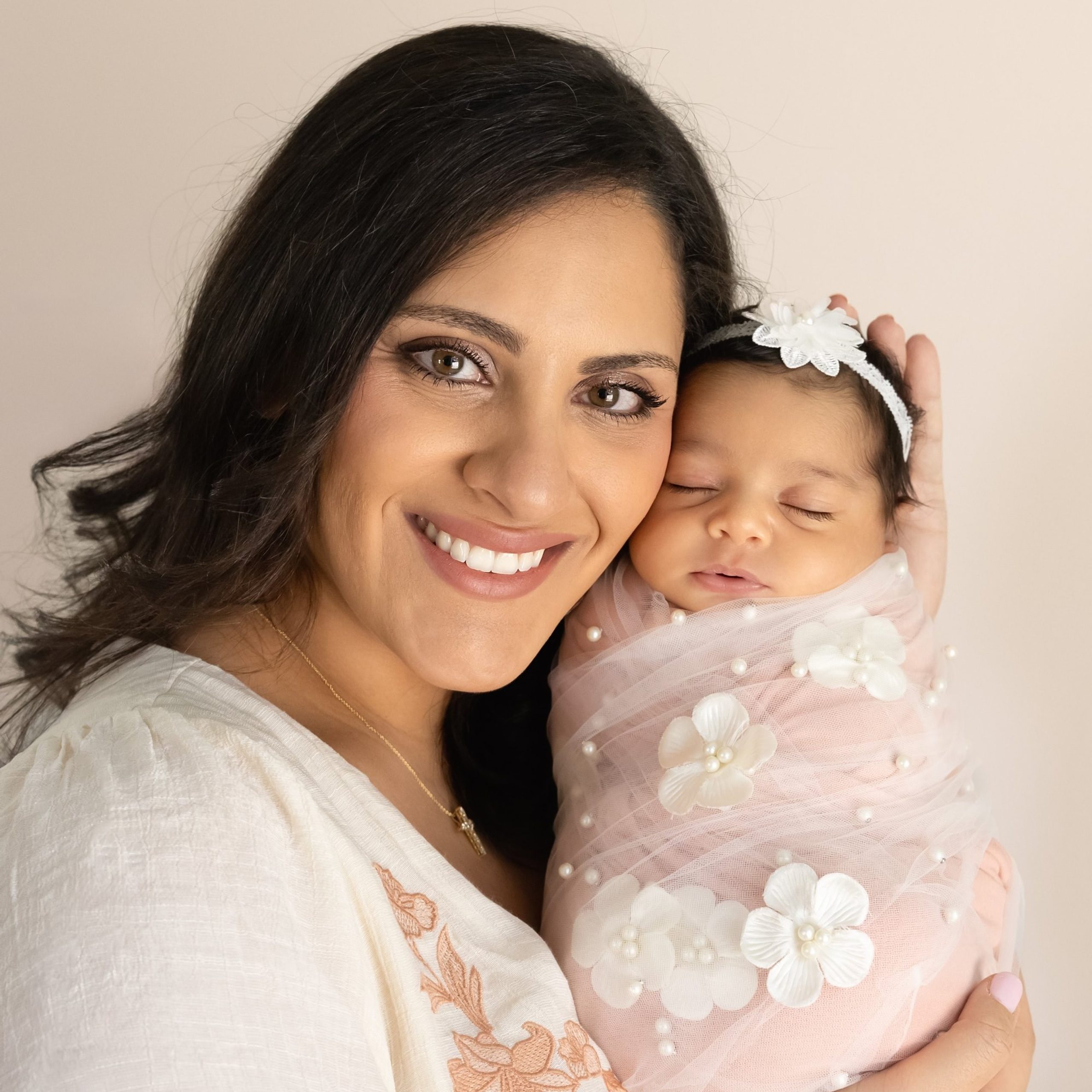 Reviews. Newborn photographer in Tampa Bay Area, FL