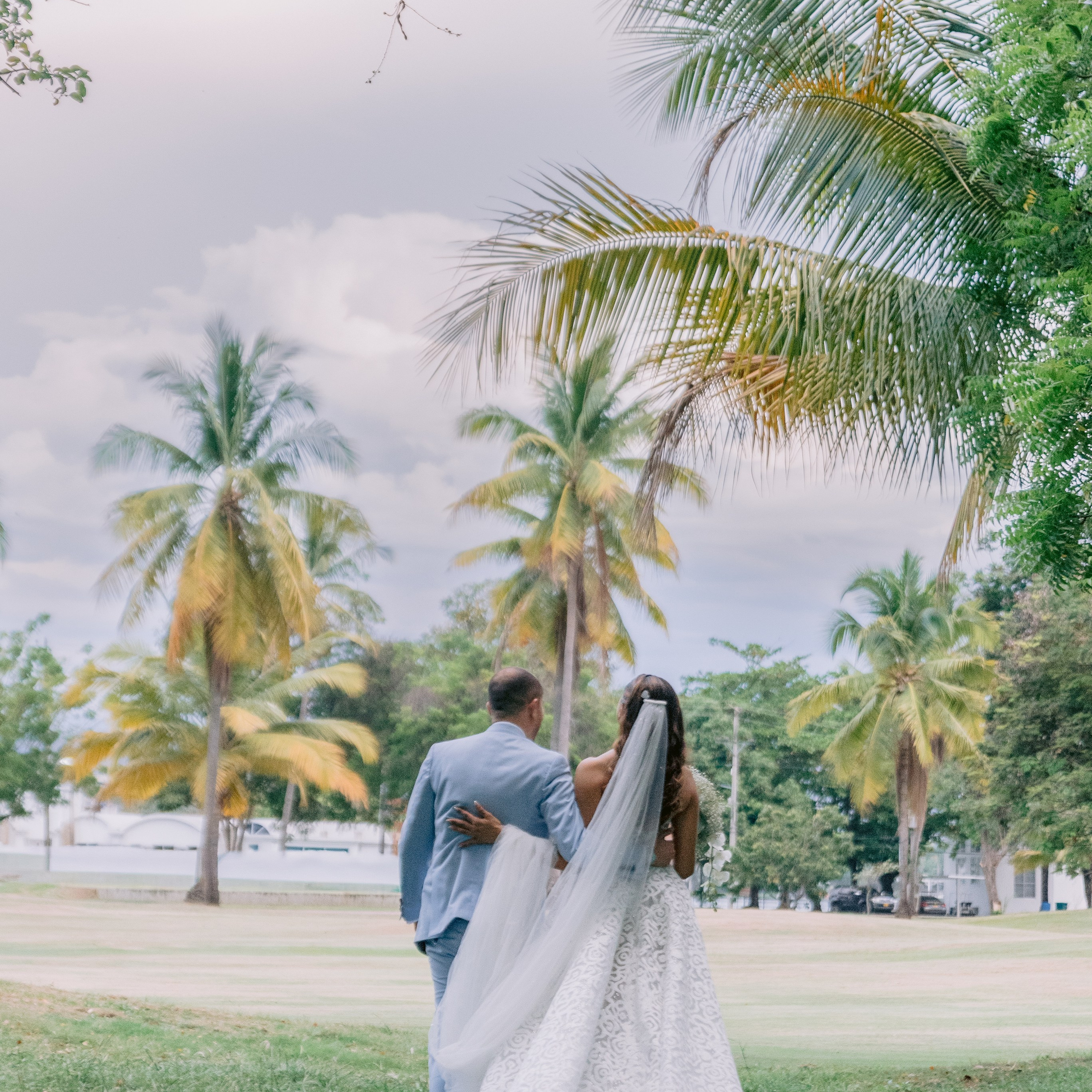 Aura & Andrés. Fotografía de bodas