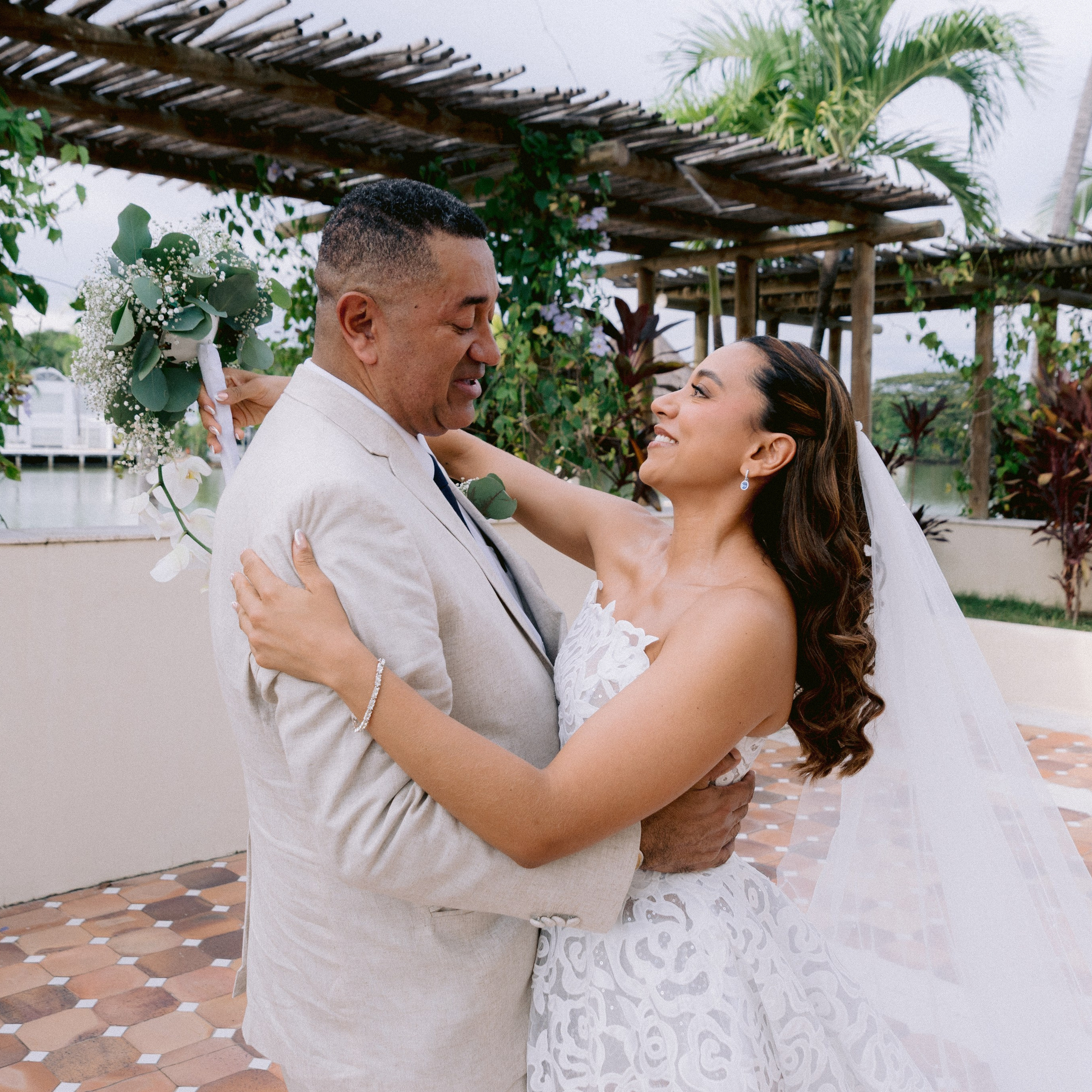 Aura & Andrés. Fotografía de bodas