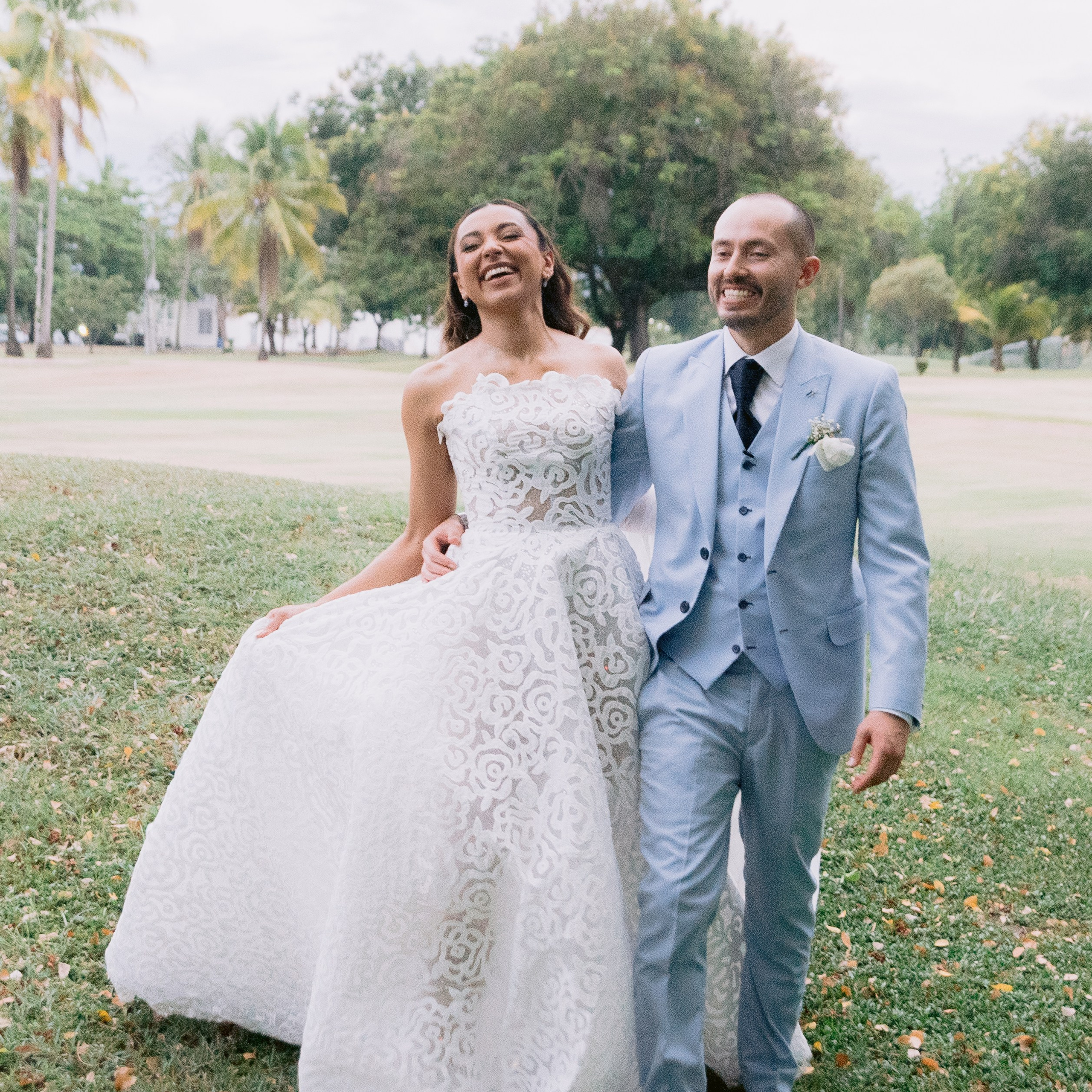 Aura & Andrés. Fotografía de bodas