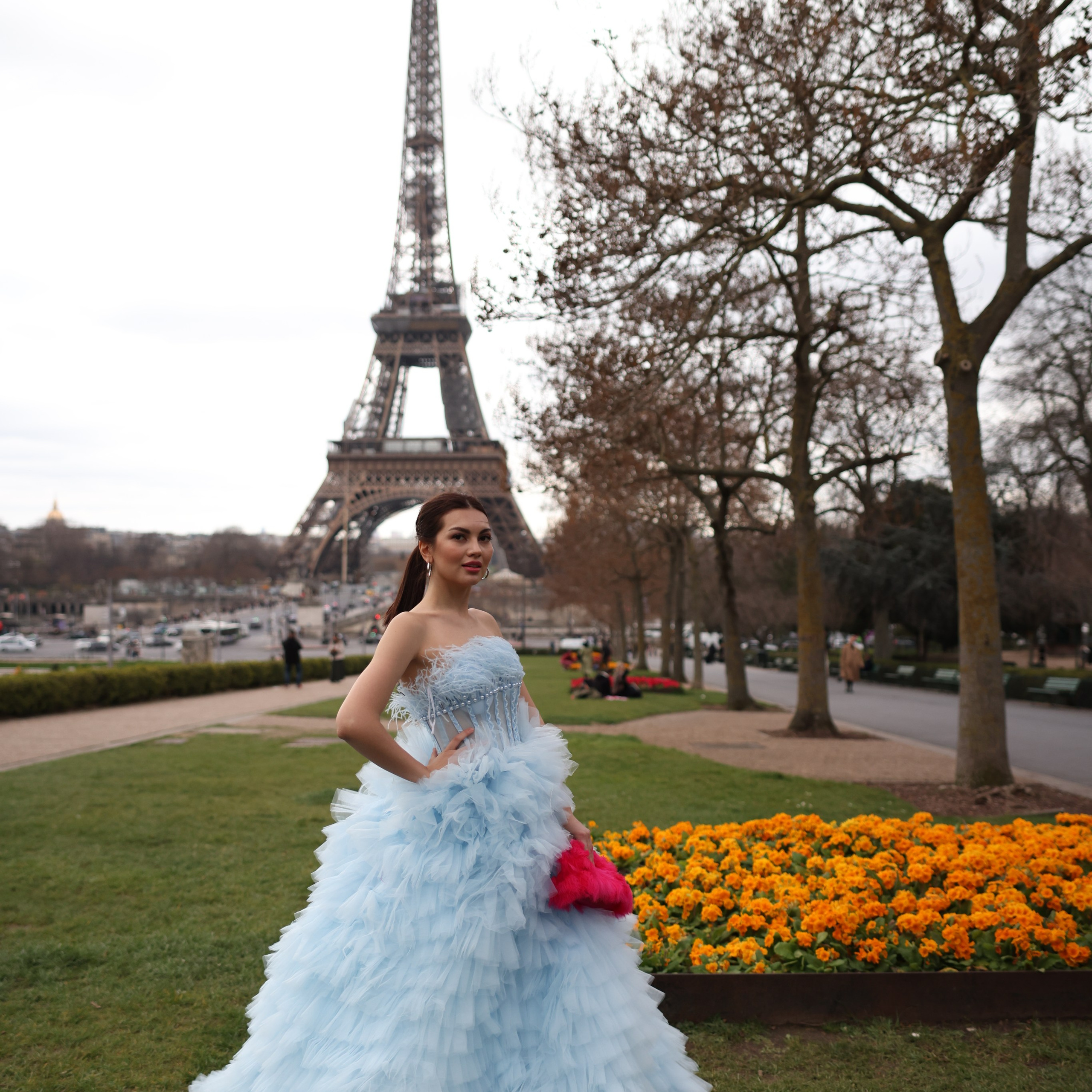 Deposit for a photo session. Director — Photo & Video Paris