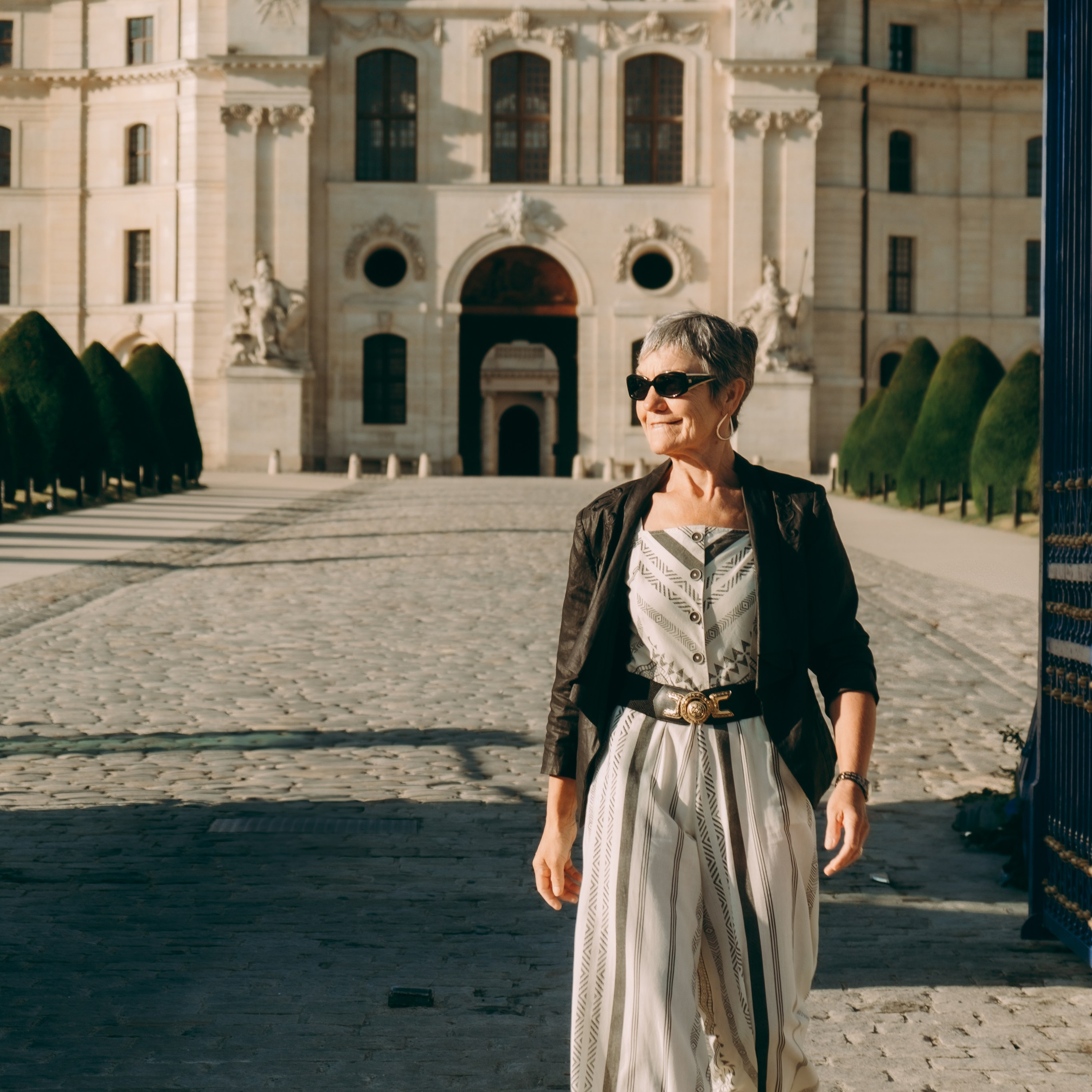 Astrid: sun, fun & Paris