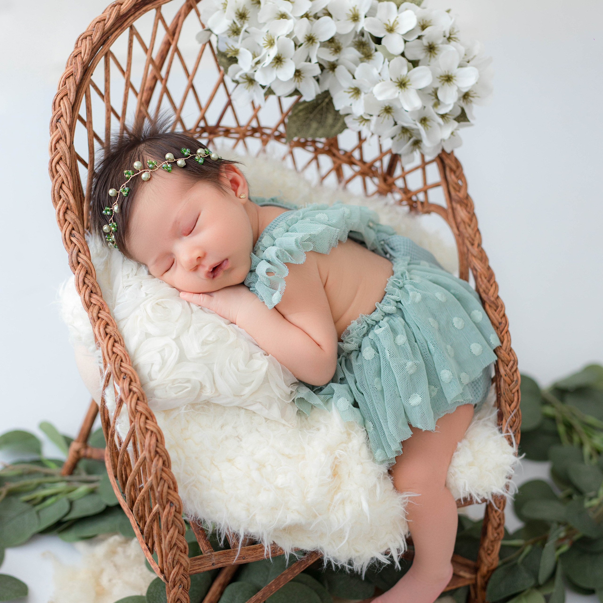Victoria Newborn