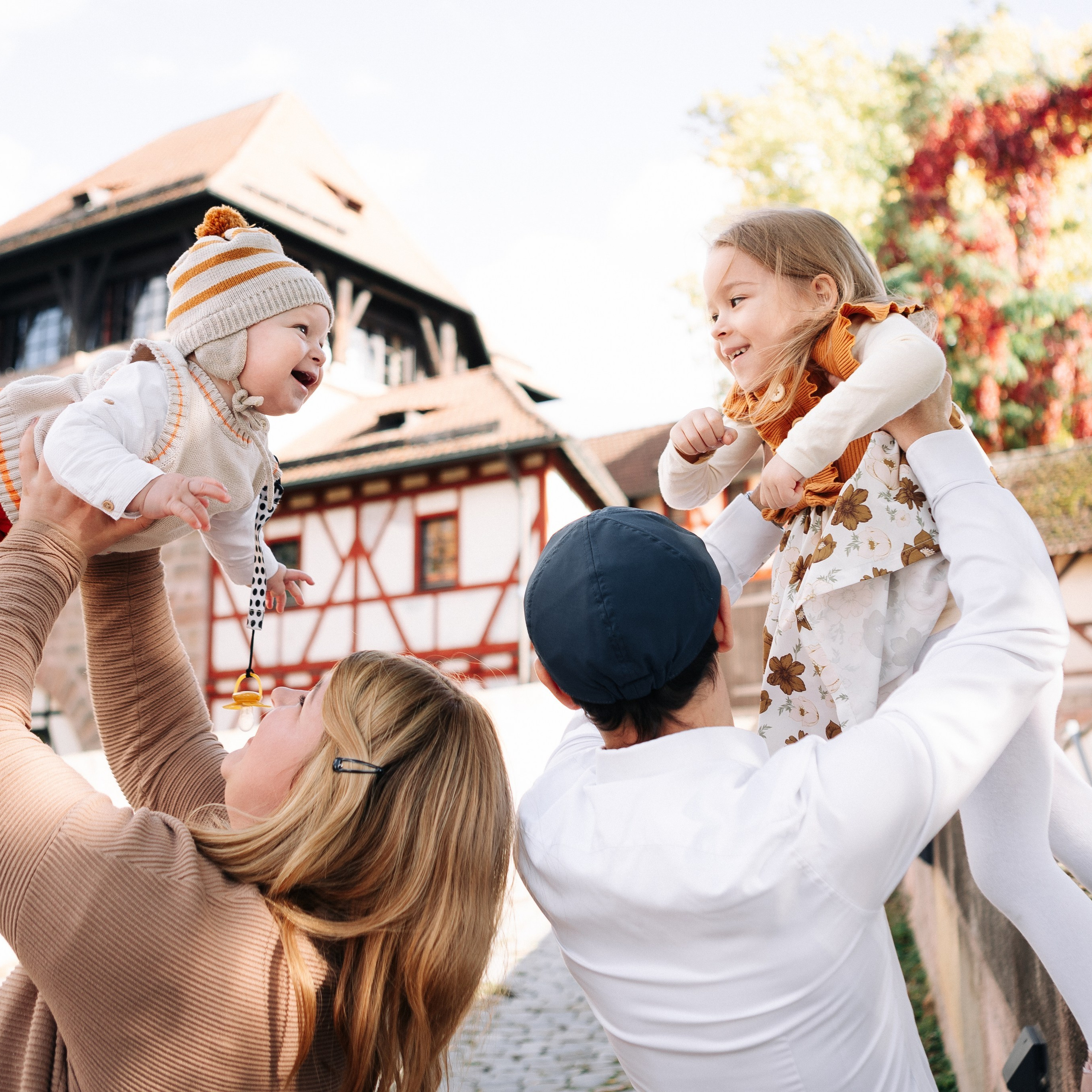 FEEDBACK. PHOTOGRAPHER IN ISRAEL